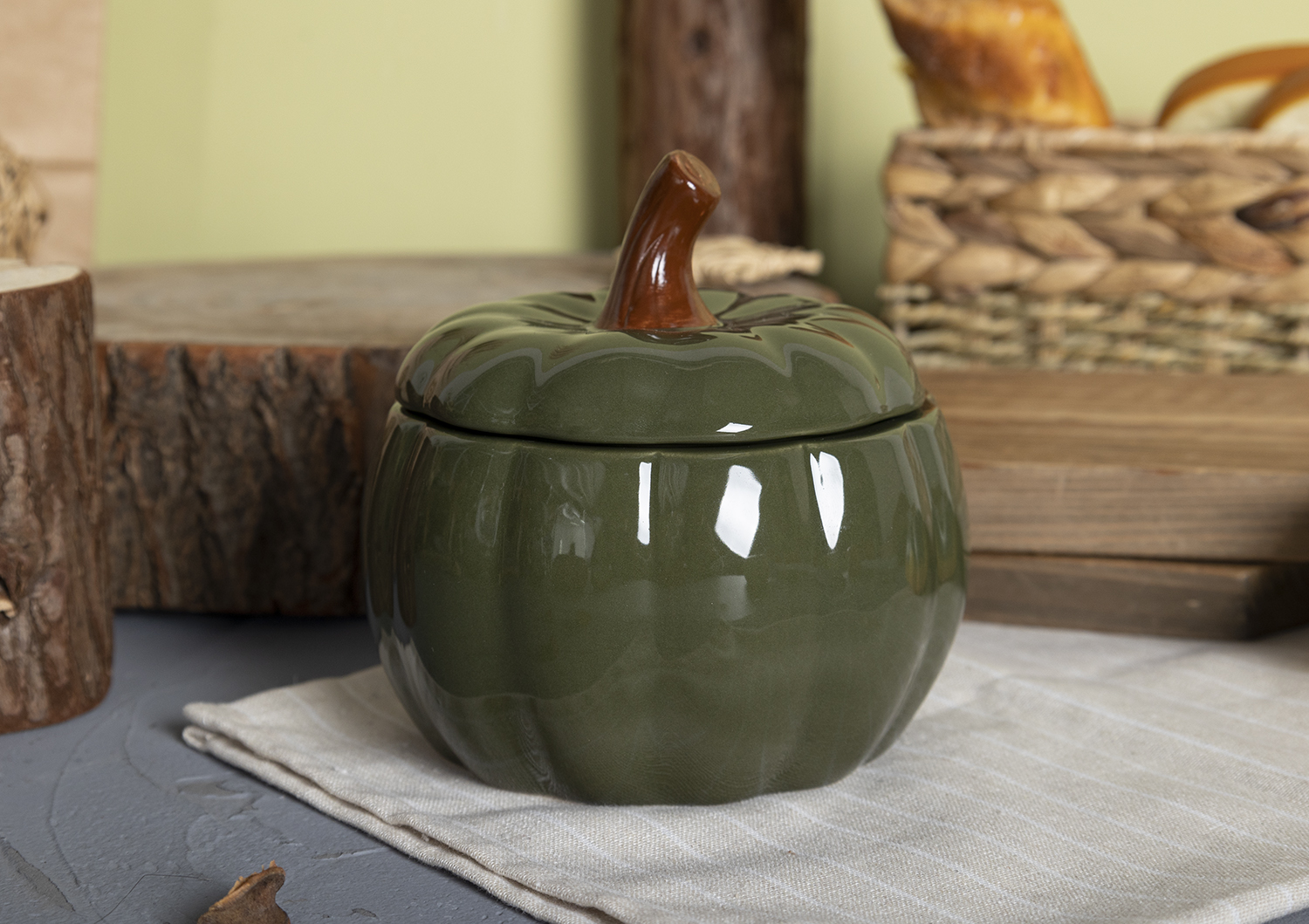 CHANGSHA HAPPY GO Colorful Glazed Embossed Ceramic Pumpkin Jar Collection – Autumn Candy Dish Set in Green, Brown, Orange and Cream |happygodinnerware.com