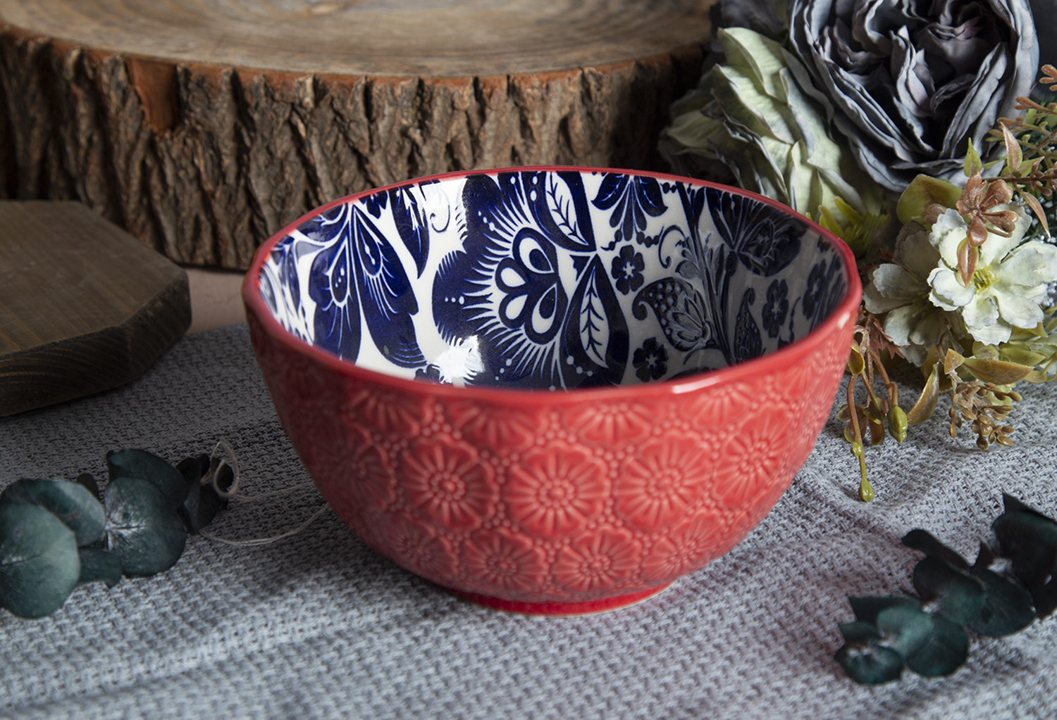 CHANGSHA HAPPY GO Large Sunflower Embossed Stoneware Bowls with Floral Print | happygodinnerware.com