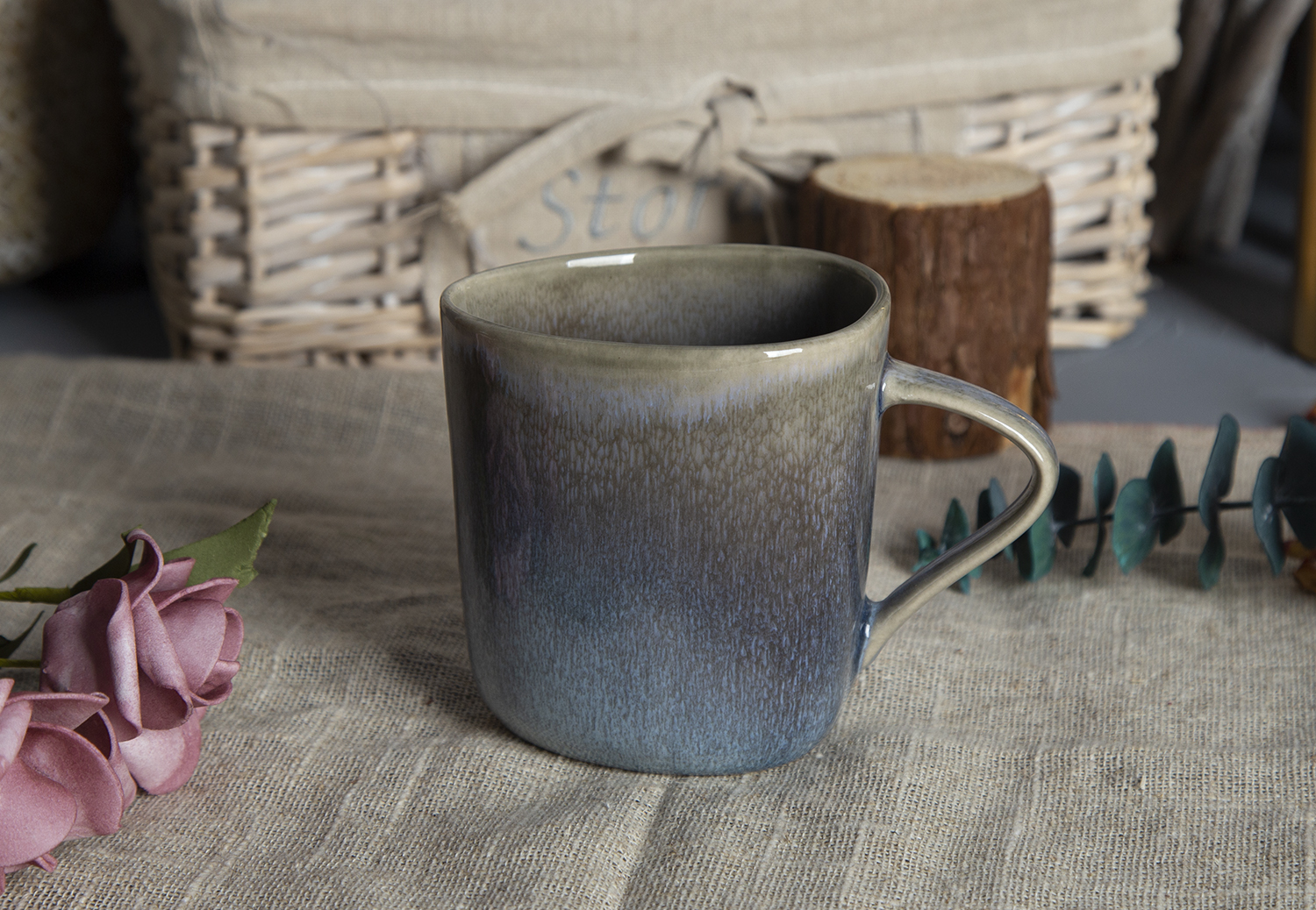CHANGSHA HAPPY GO Reactive Glaze Shaped Ceramic Mugs and Plates |happygodinnerware.com