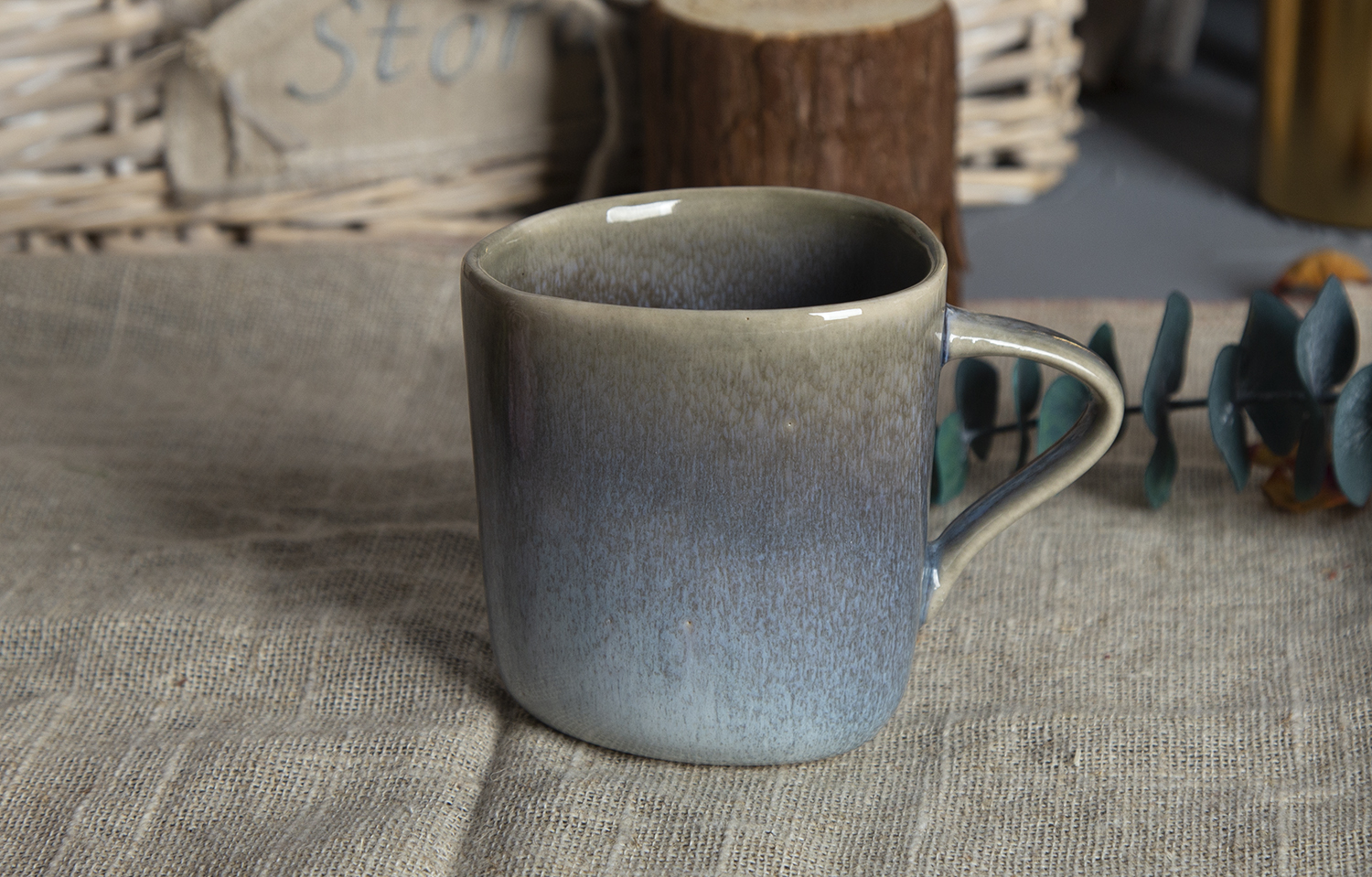 CHANGSHA HAPPY GO Reactive Glaze Shaped Ceramic Mugs and Plates |happygodinnerware.com