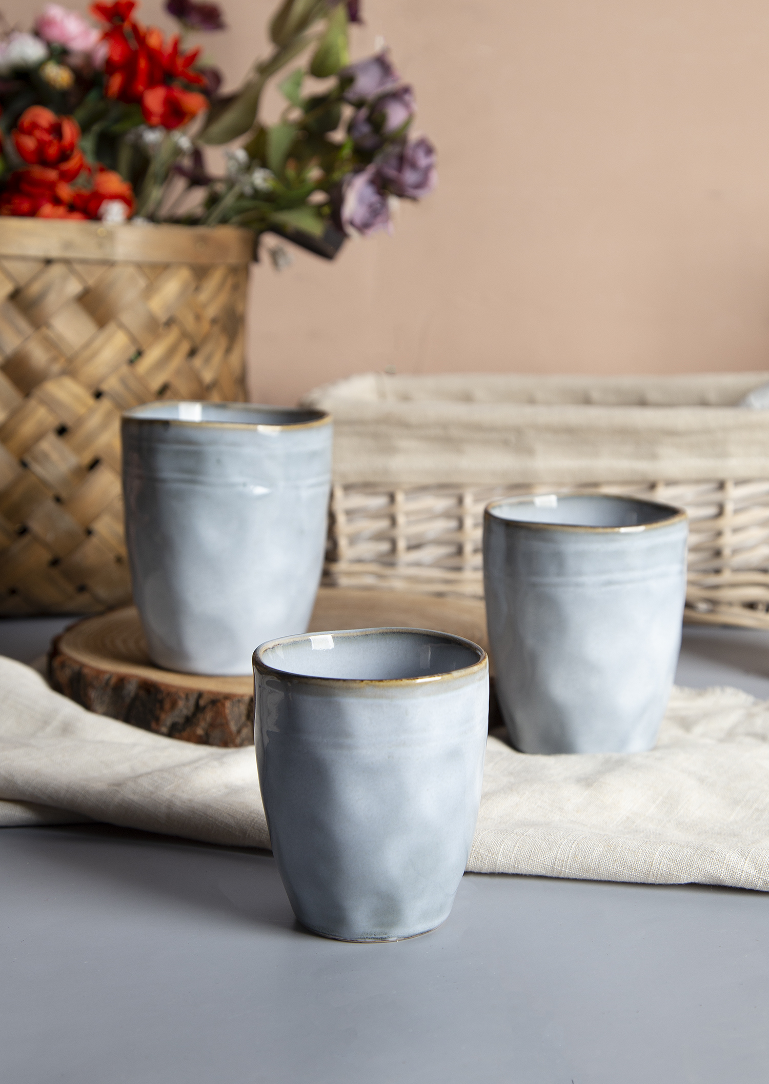 CHANGSHA HAPPY GO Reactive Glaze Embossed Ceramic Tableware with Stoneware Base |happygodinnerware.com