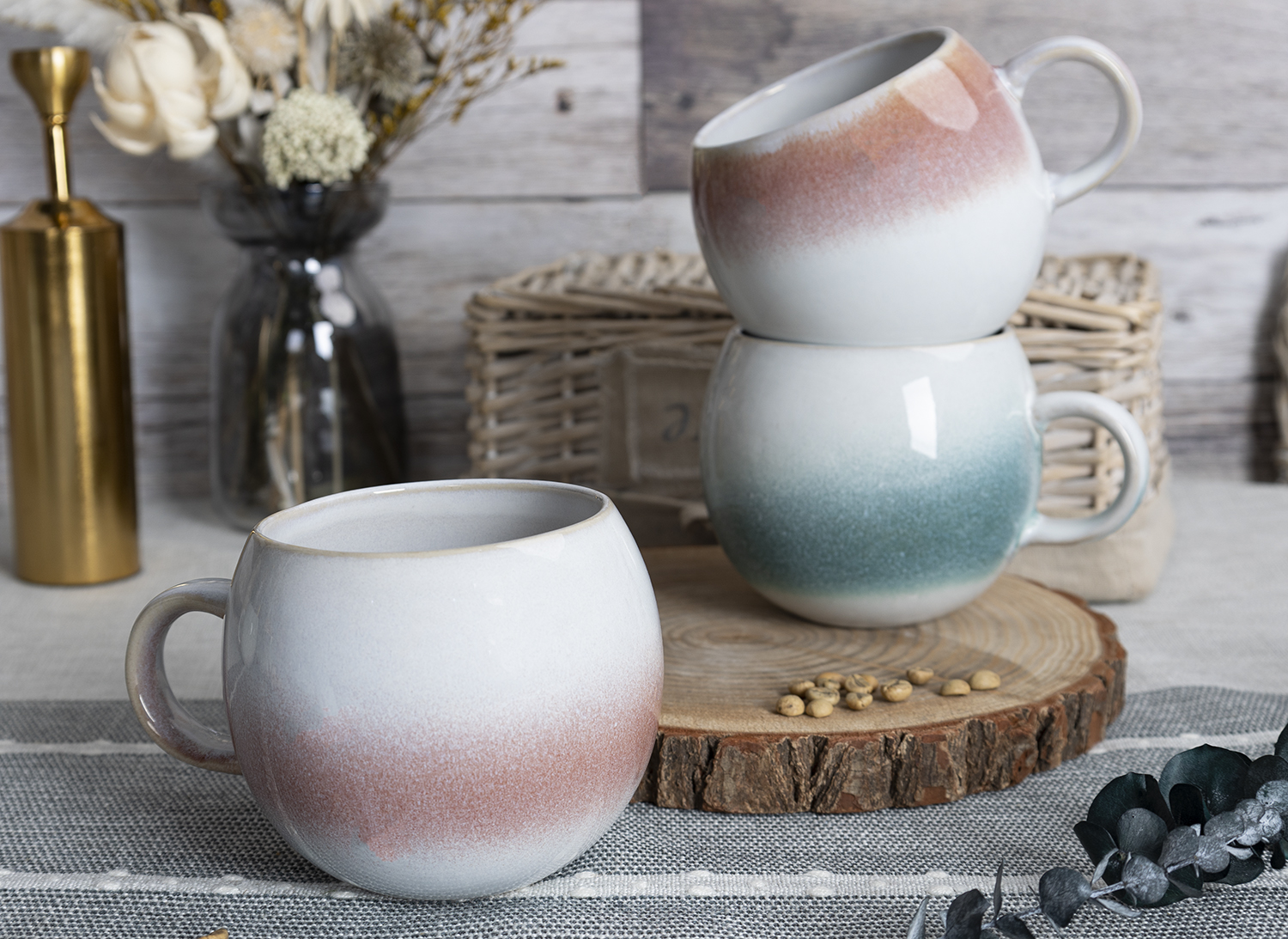 CHANGSHA HAPPY GO Reactive Glaze Stoneware Mugs with Gradient Colors | happygodinnerware.com