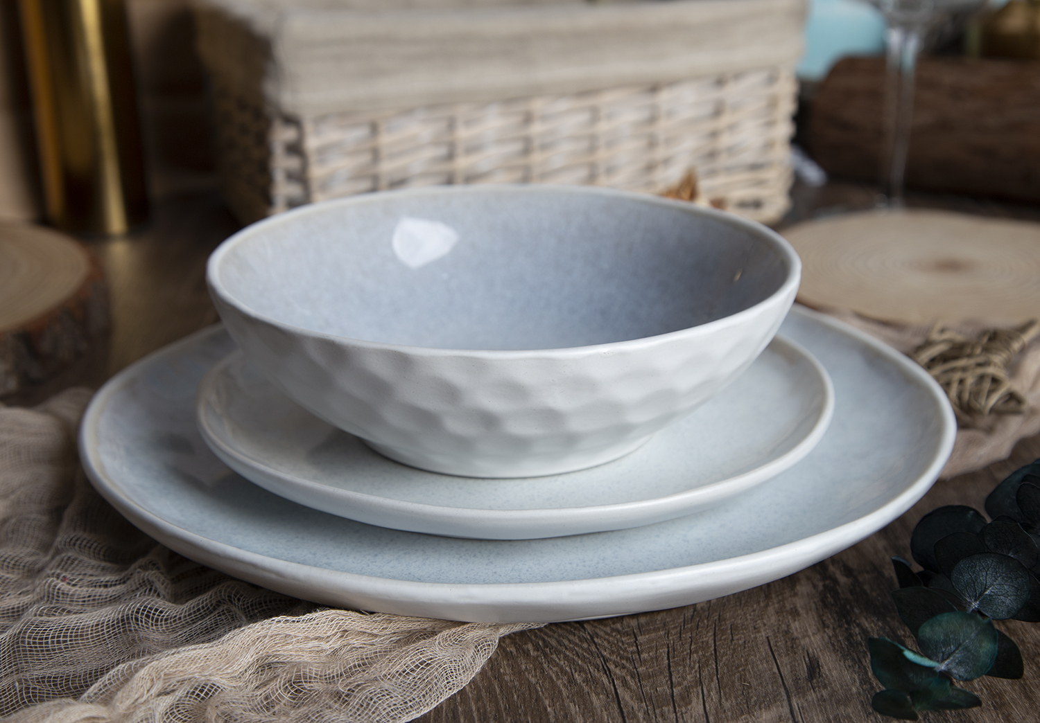 CHANGSHA HAPPY GO  Amber Brown Reactive Glaze Stoneware Dinner Set with Glossy Vintage Finish  |happygodinnerware.com
