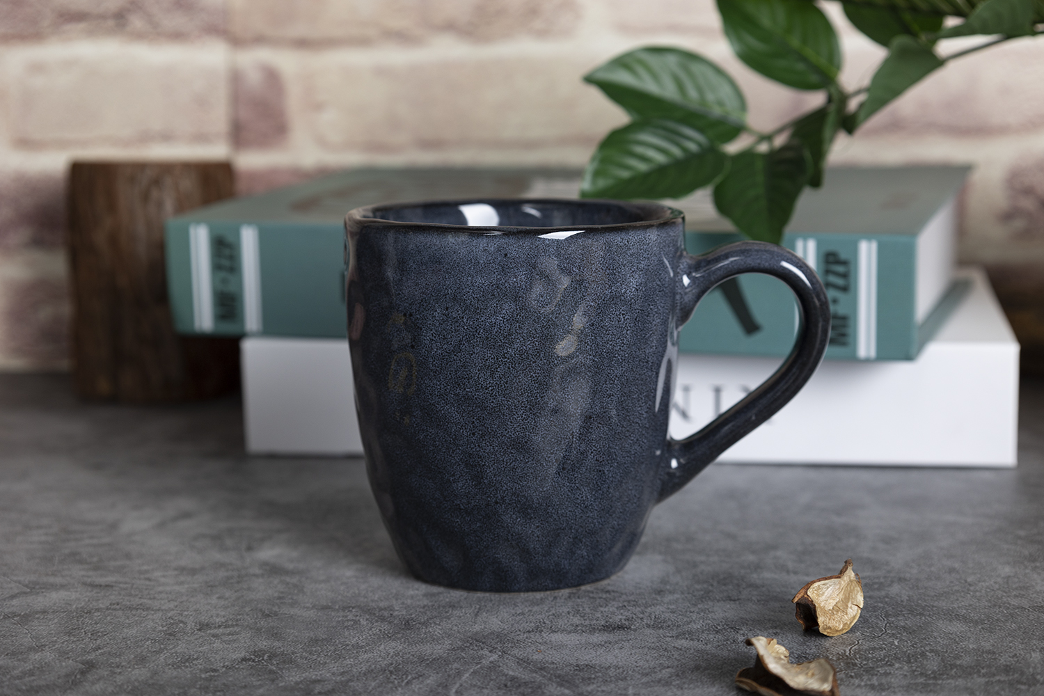 CHANGSHA HAPPY GO  Vintage Hammered Texture Reactive Glaze Stoneware Mug Set for Coffee and Tea  |happygodinnerware.com