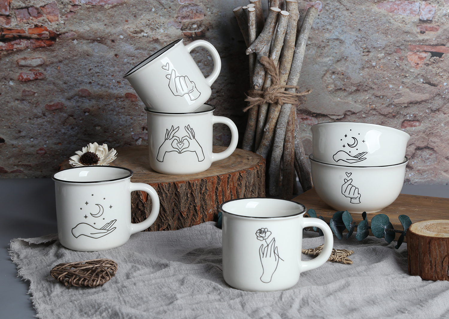 CHANGSHA HAPPY GO New Bone China Screen Printing Hand Illustration Mugs | happygodinnerware.com