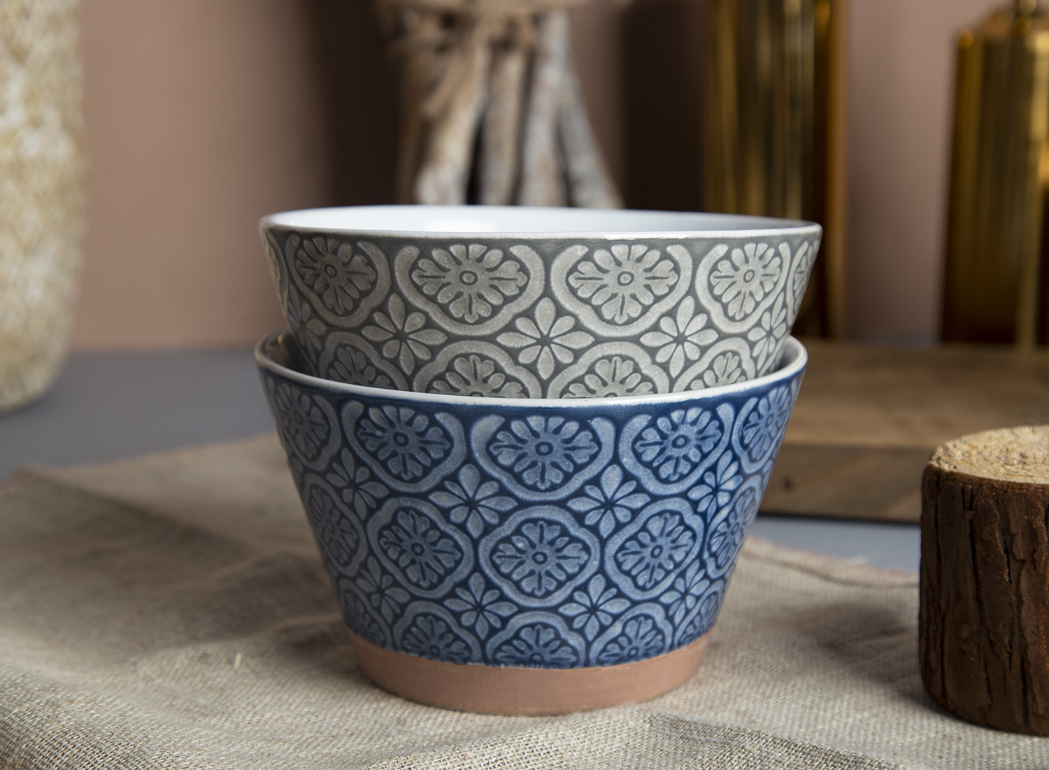 CHANGSHA HAPPY GO Ceramic Mugs with Embossed Glaze | happygodinnerware.com
