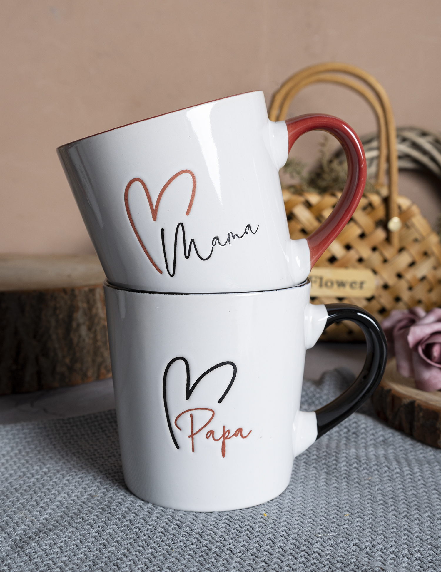 CHANGSHA HAPPY GO Minimalist Stoneware Mug Gift Set with Modern Silkscreen Text for Super Mom and Dad |happygodinnerware.com