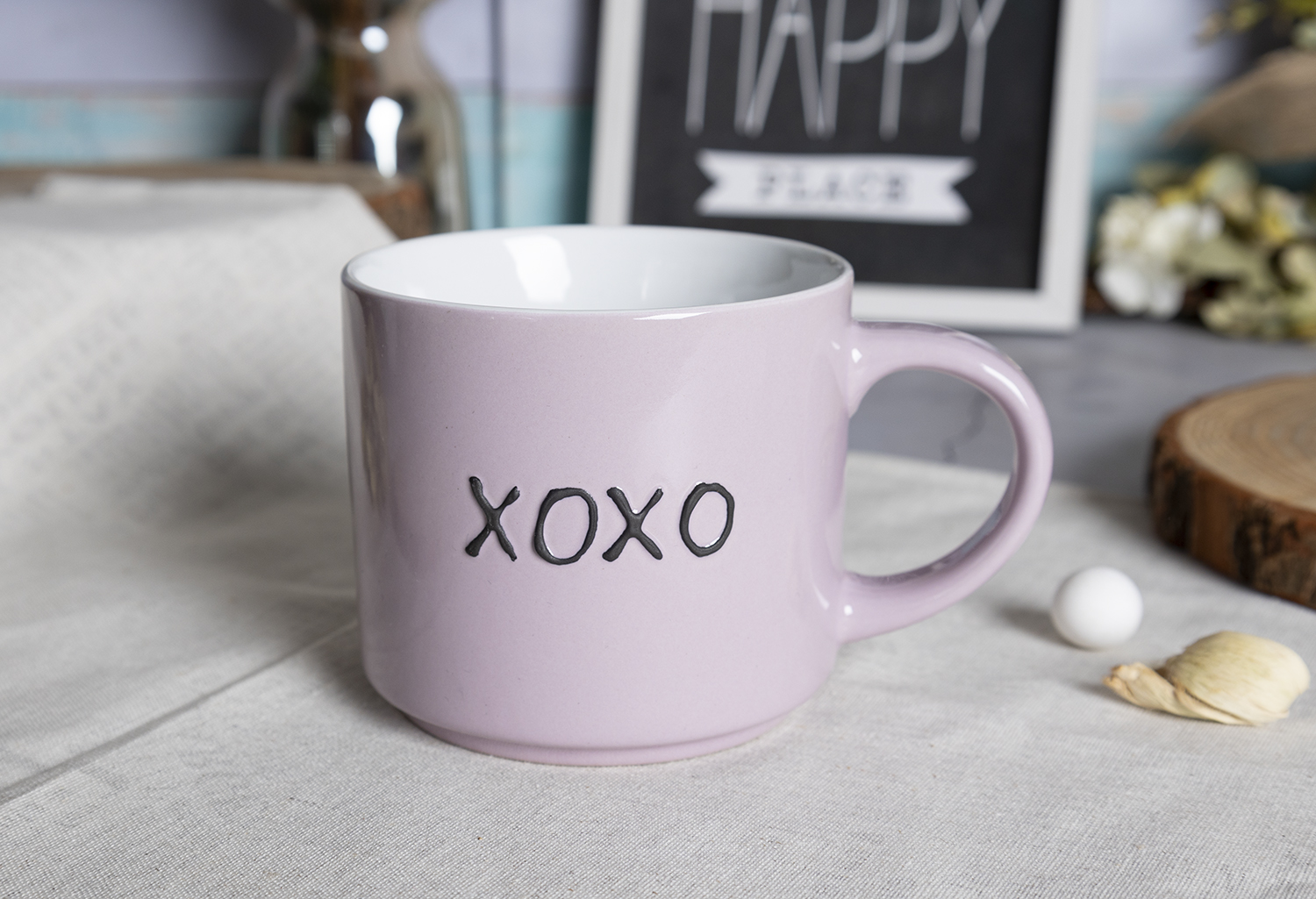 CHANGSHA HAPPY GO Valentine’s Day Themed Embossed Glaze Stoneware Mug and Bowl Set with Romantic Phrases like 'Be Mine' and 'True Love' |happygodinnerware.com