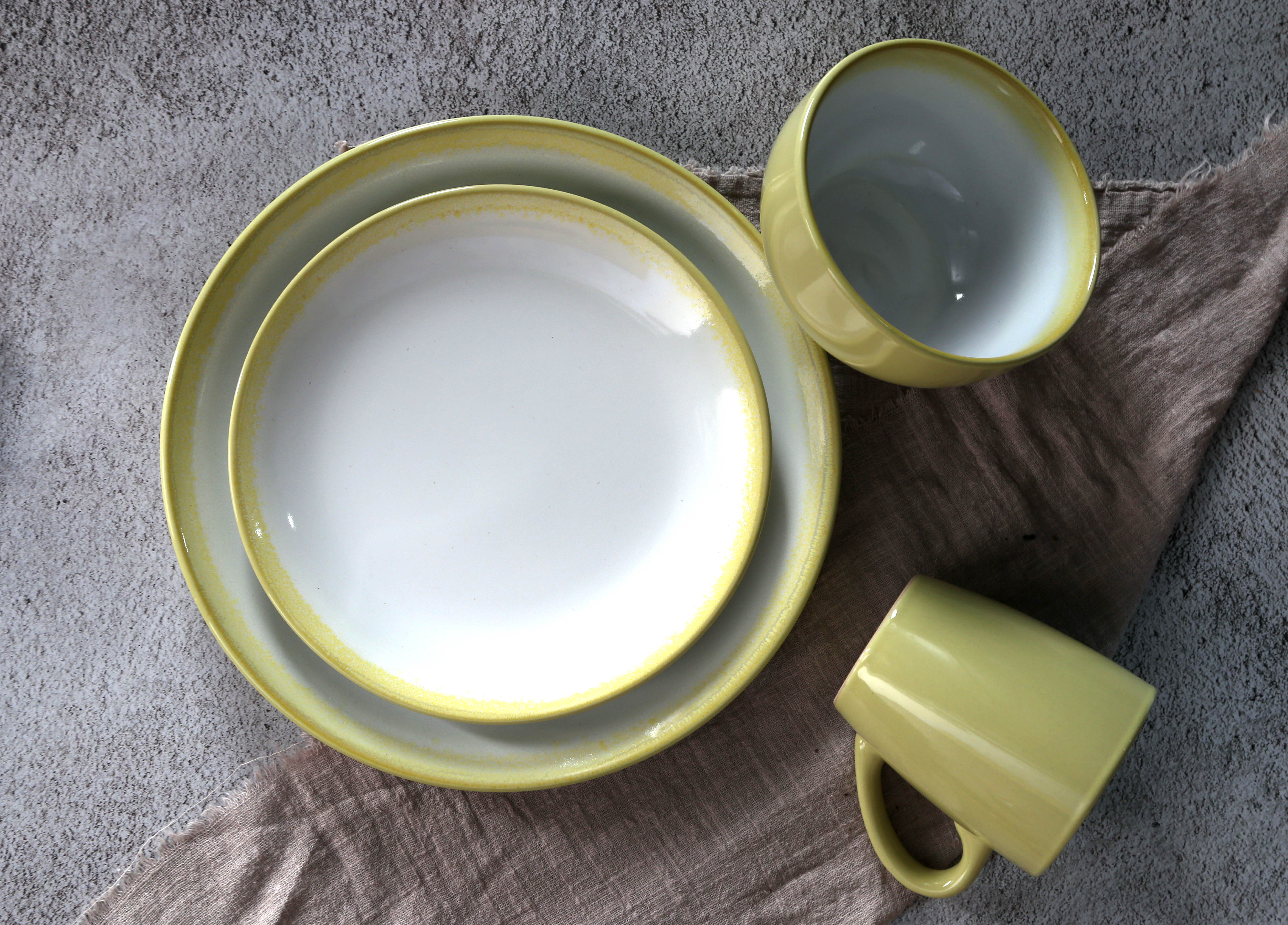 CHANGSHA HAPPY GO Moon Rim Reactive Glaze Ceramic Tableware Set | happygodinnerware.com