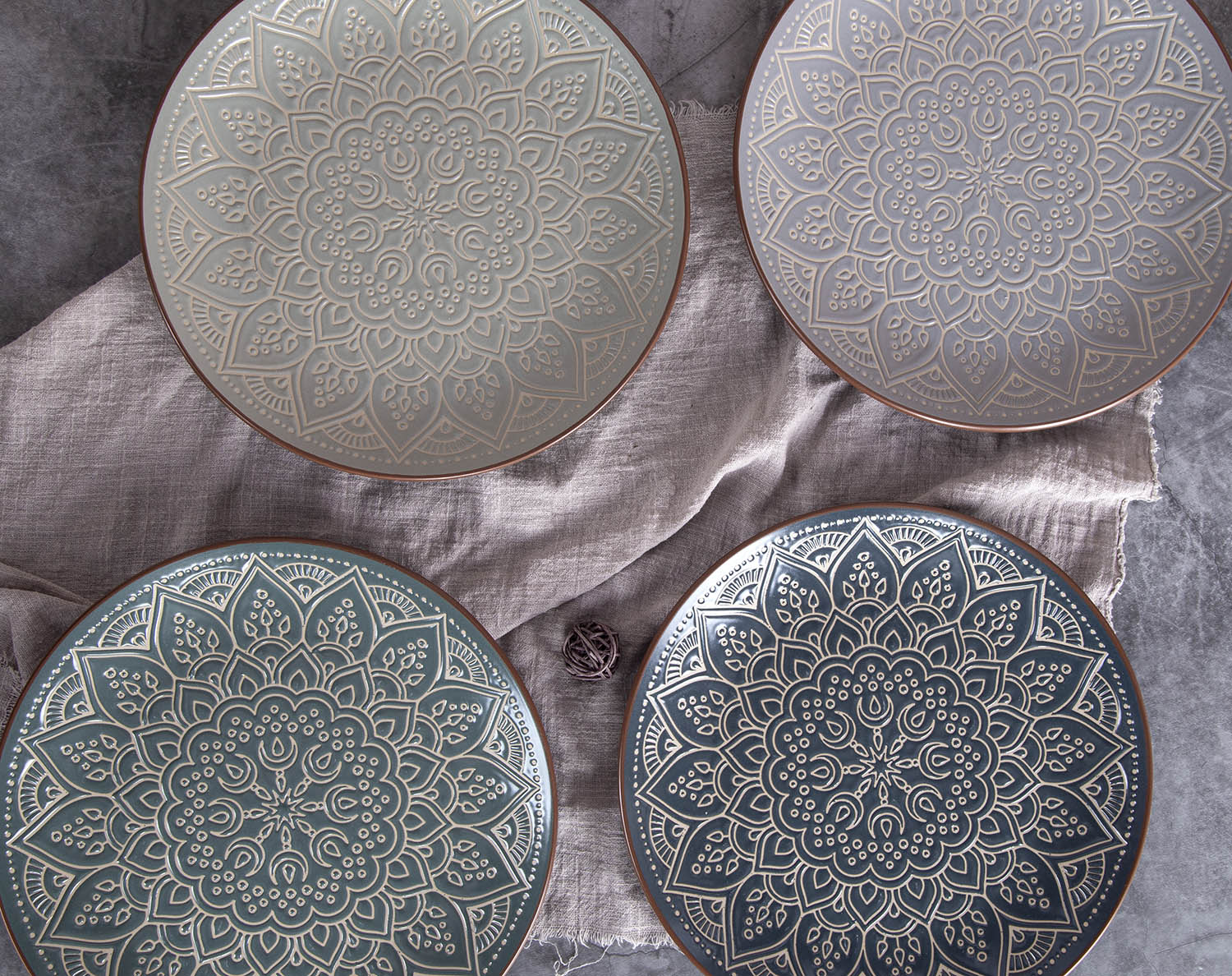 CHANGSHA HAPPY GO Matte Underglaze Printed Tableware with Terracotta Rim | happygodinnerware.com