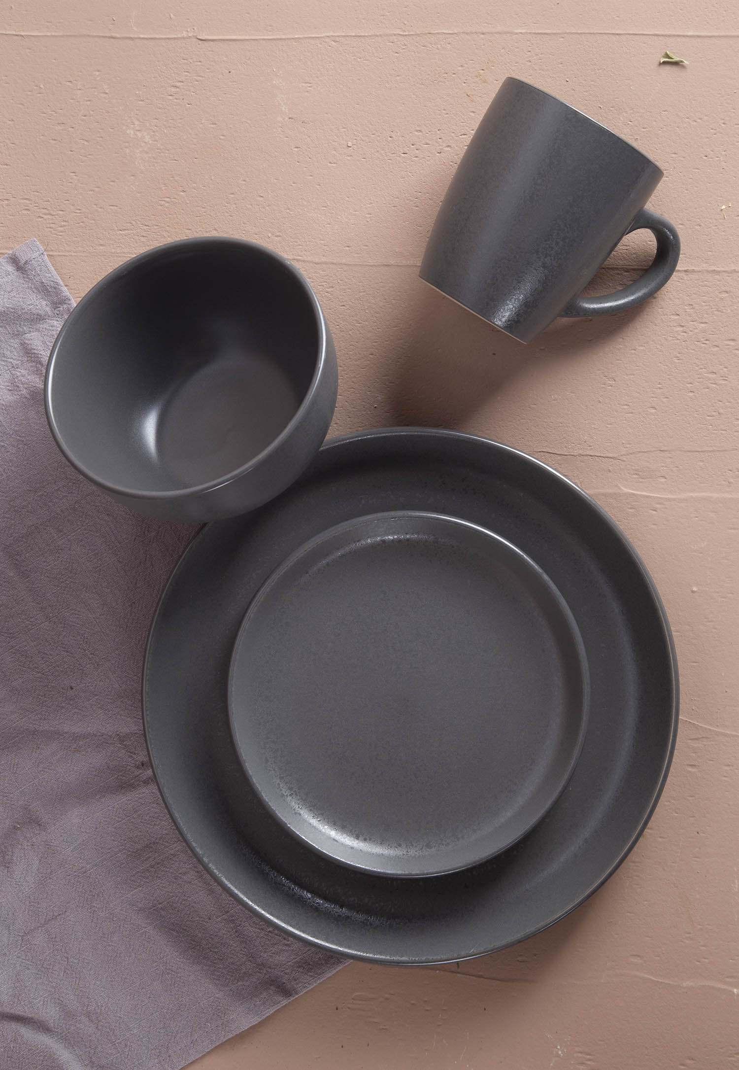 CHANGSHA HAPPY GO Sandy Matte Glaze Ceramic Tableware Set |Dopamine Series Ceramics|happygodinnerware.com
