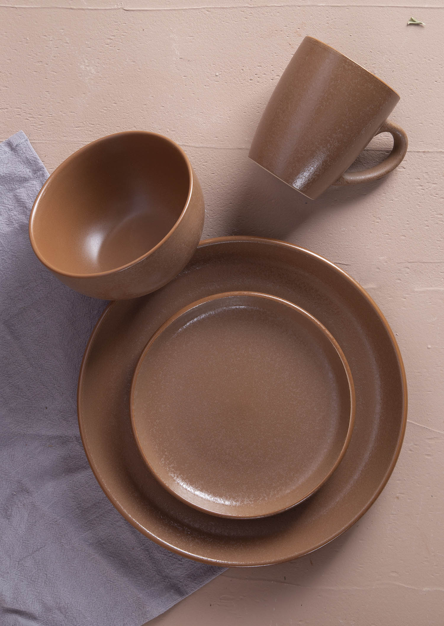 CHANGSHA HAPPY GO Sandy Matte Glaze Ceramic Tableware Set |Dopamine Series Ceramics|happygodinnerware.com