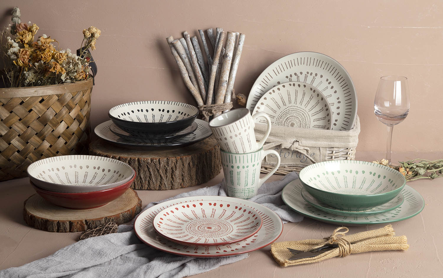 CHANGSHA HAPPY GO Radiant Silkscreen Ceramic Dinnerware Set |Dopamine Series Ceramics|happygodinnerware.com