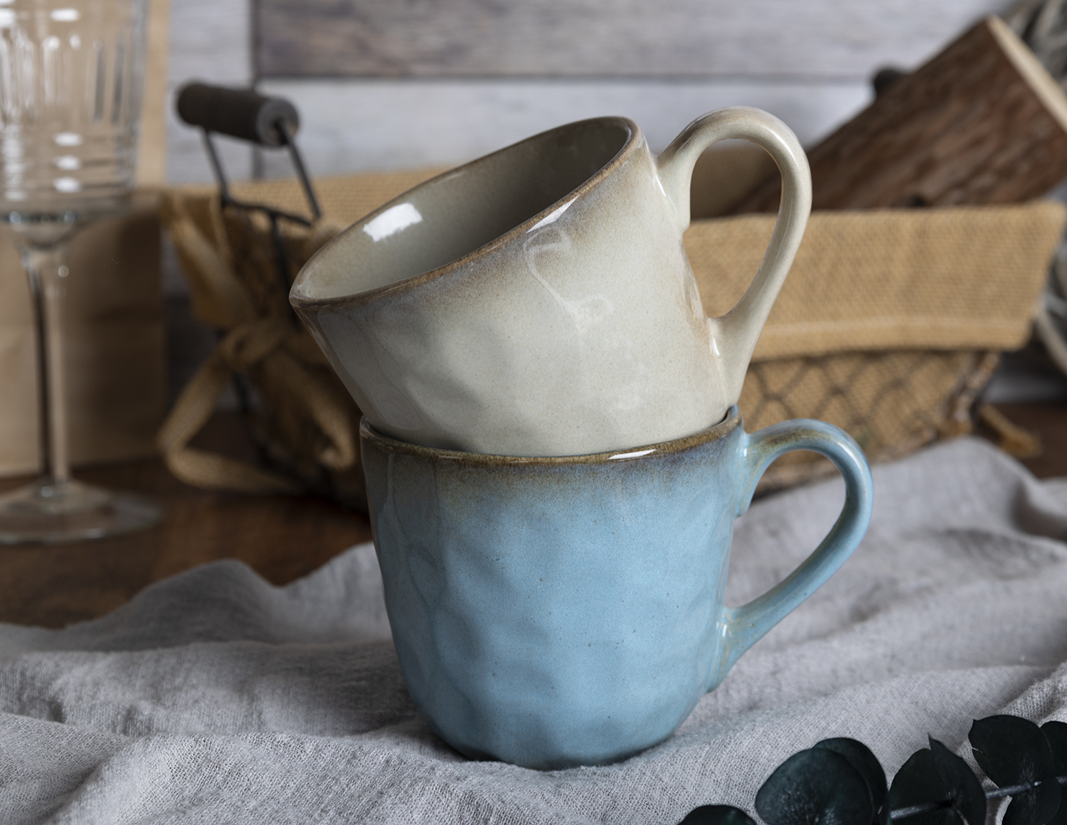 CHANGSHA HAPPY GO Handcrafted Reactive Glaze Stoneware Dinnerware Set – Multi-Color Artisan Ceramic Plates, Bowls, and Mugs for Home or Restaurant Use |happygodinnerware.com