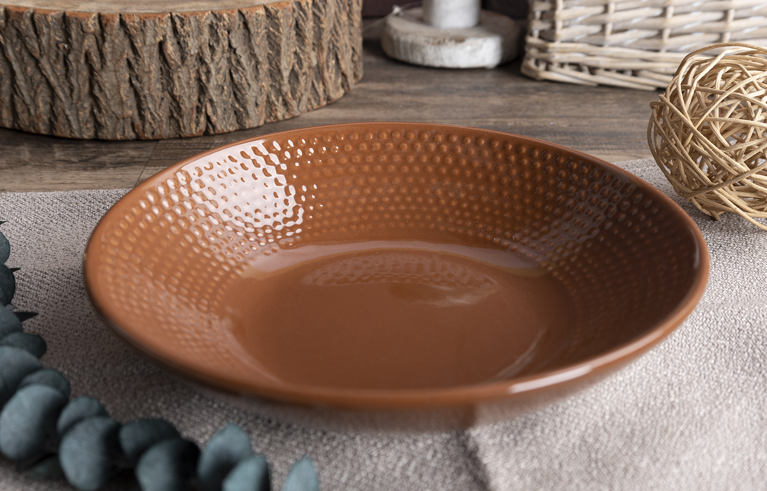 CHANGSHA HAPPY GO Embossed Color Glaze Stoneware Dinnerware Set – Multi-Tone Modern Rustic Ceramic Plates, Bowls, and Mugs|happygodinnerware.com