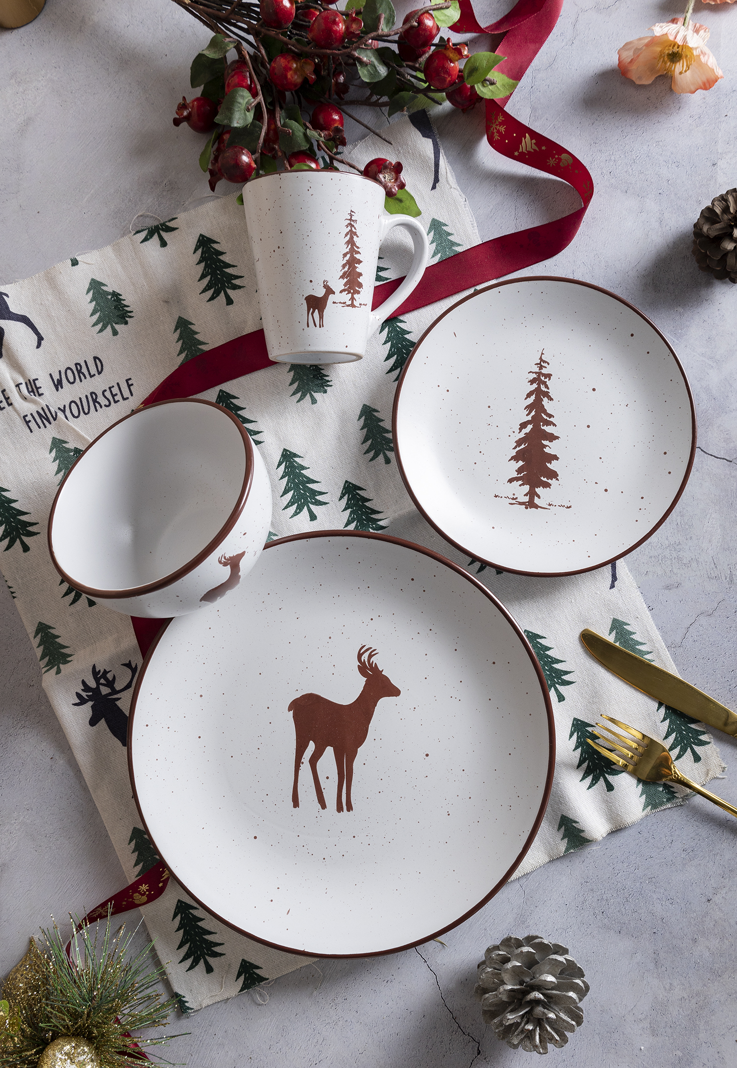 CHANGSHA HAPPY GO  Christmas Themed Screen Printed Stoneware Dinnerware Set with Reindeer and Pine Tree Motifs |happygodinnerware.com