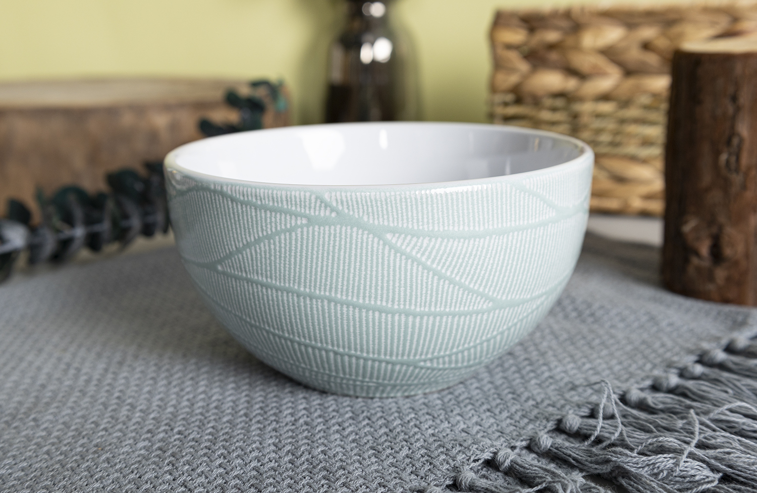 CHANGSHA HAPPY GO  Embossed Color Glazed Stoneware Dinnerware Set with Geometric Pattern in Pastel Tones |Dopamine Series Ceramics|happygodinnerware.com