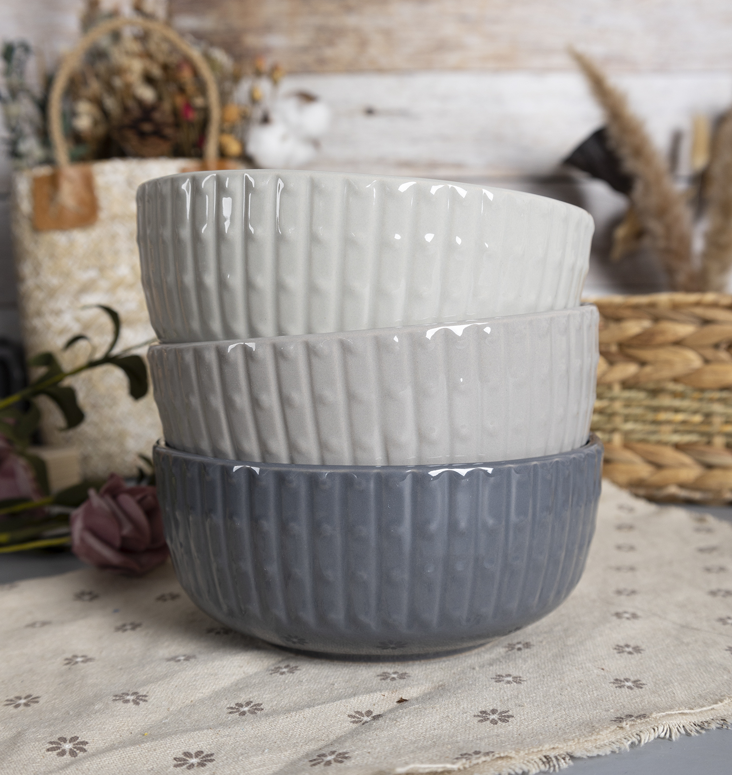 CHANGSHA HAPPY GO  Elegant Stripe Embossed Stoneware Dinnerware Collection with Glossy and Matte Finish |happygodinnerware.com