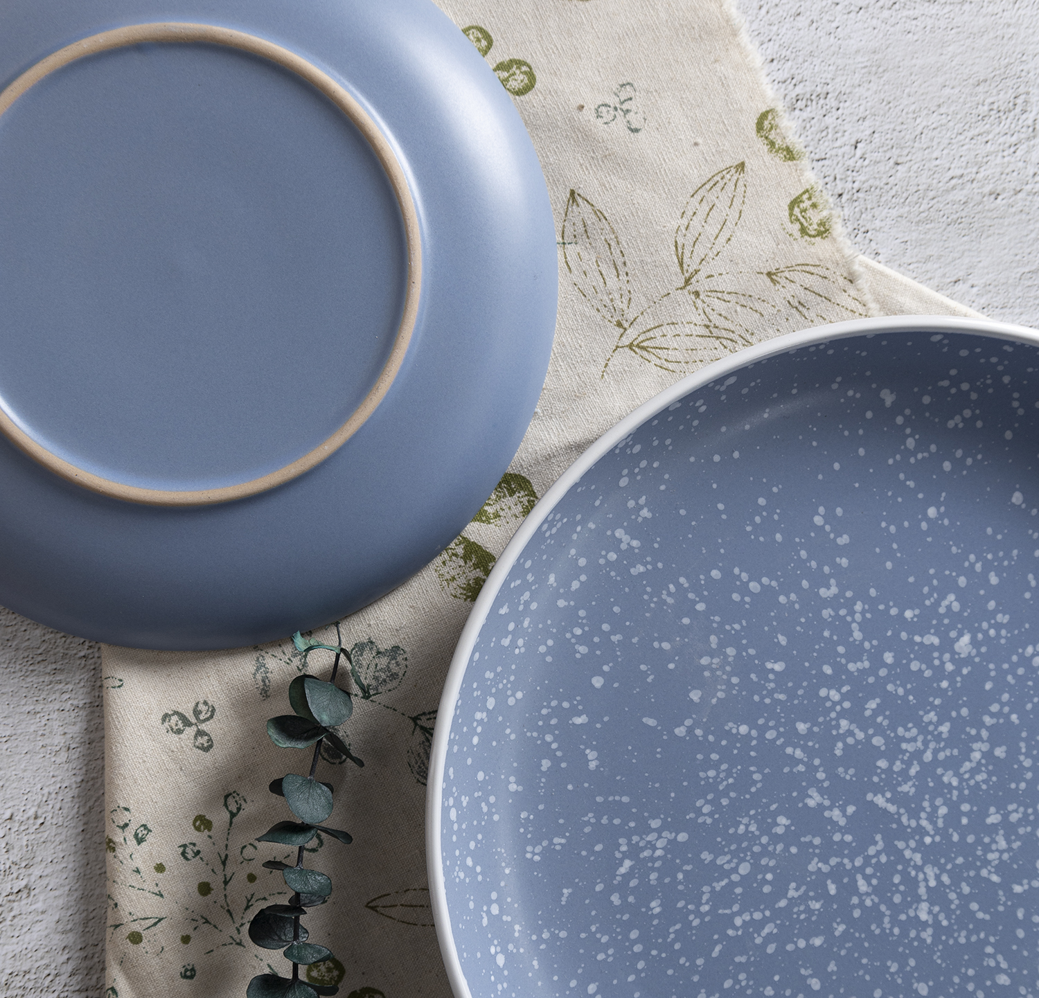 CHANGSHA HAPPY GO  Modern Outdoor-Inspired Color Glazed Ceramic Dinner Set with Snowflake Speckles |Dopamine Series Ceramics|happygodinnerware.com