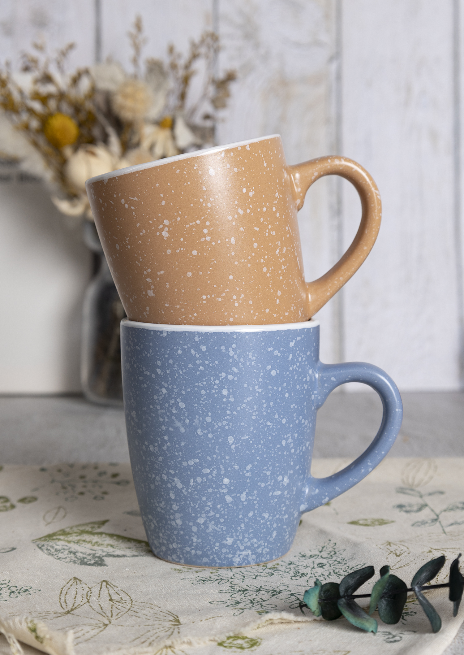 CHANGSHA HAPPY GO  Modern Outdoor-Inspired Color Glazed Ceramic Dinner Set with Snowflake Speckles |Dopamine Series Ceramics|happygodinnerware.com