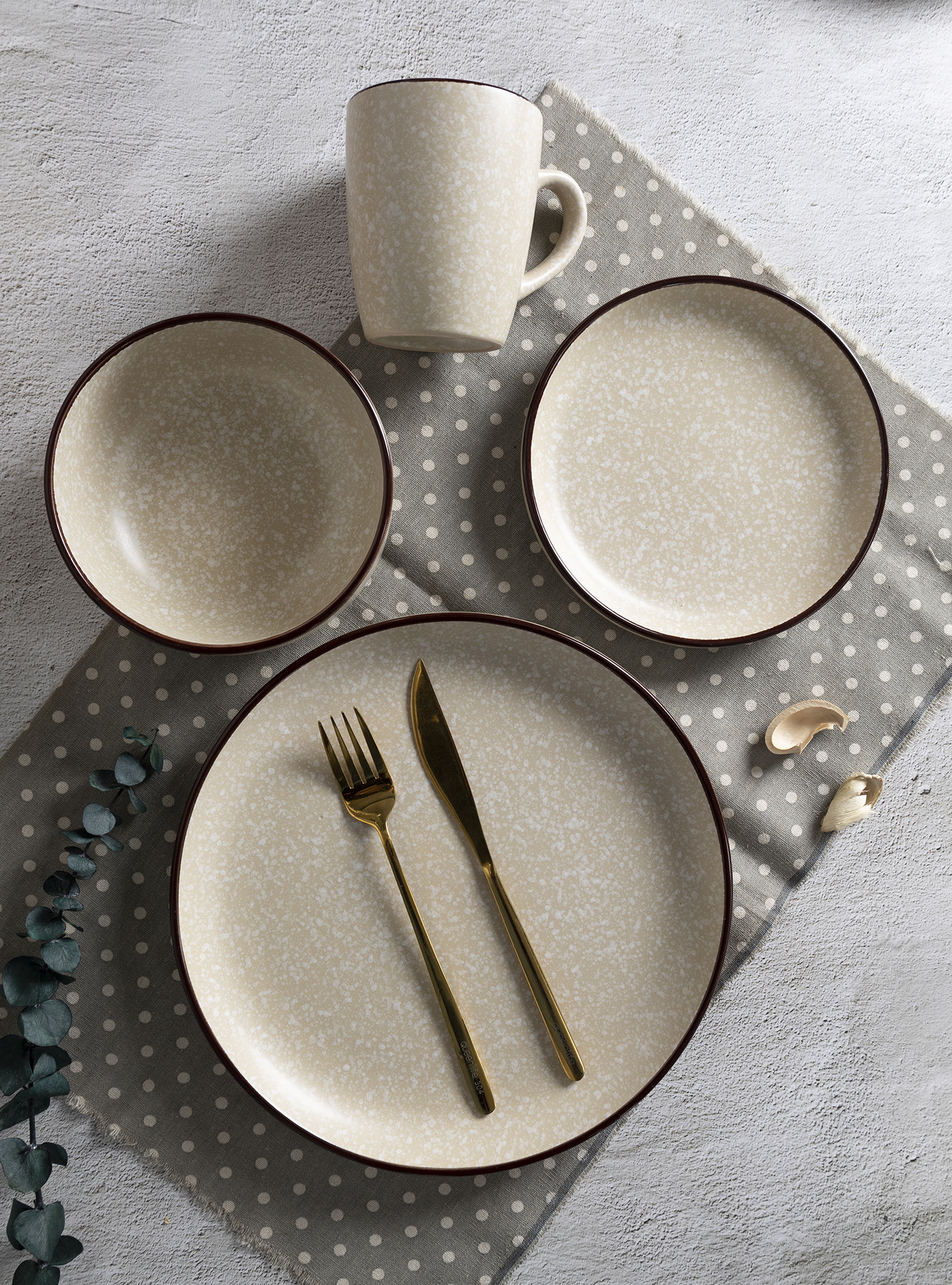 CHANGSHA HAPPY GO  Modern Rustic Speckled Glazed Stoneware Dinnerware Collection in Earthy Pastel Tones |happygodinnerware.com
