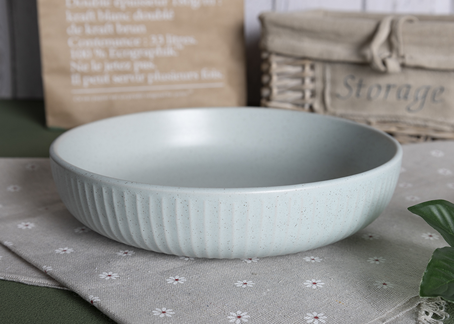 CHANGSHA HAPPY GO Nordic Style Matte Ceramic Dinnerware Set – Ribbed Cups, Plates & Bowls in Soft Retro Colors|happygodinnerware.com