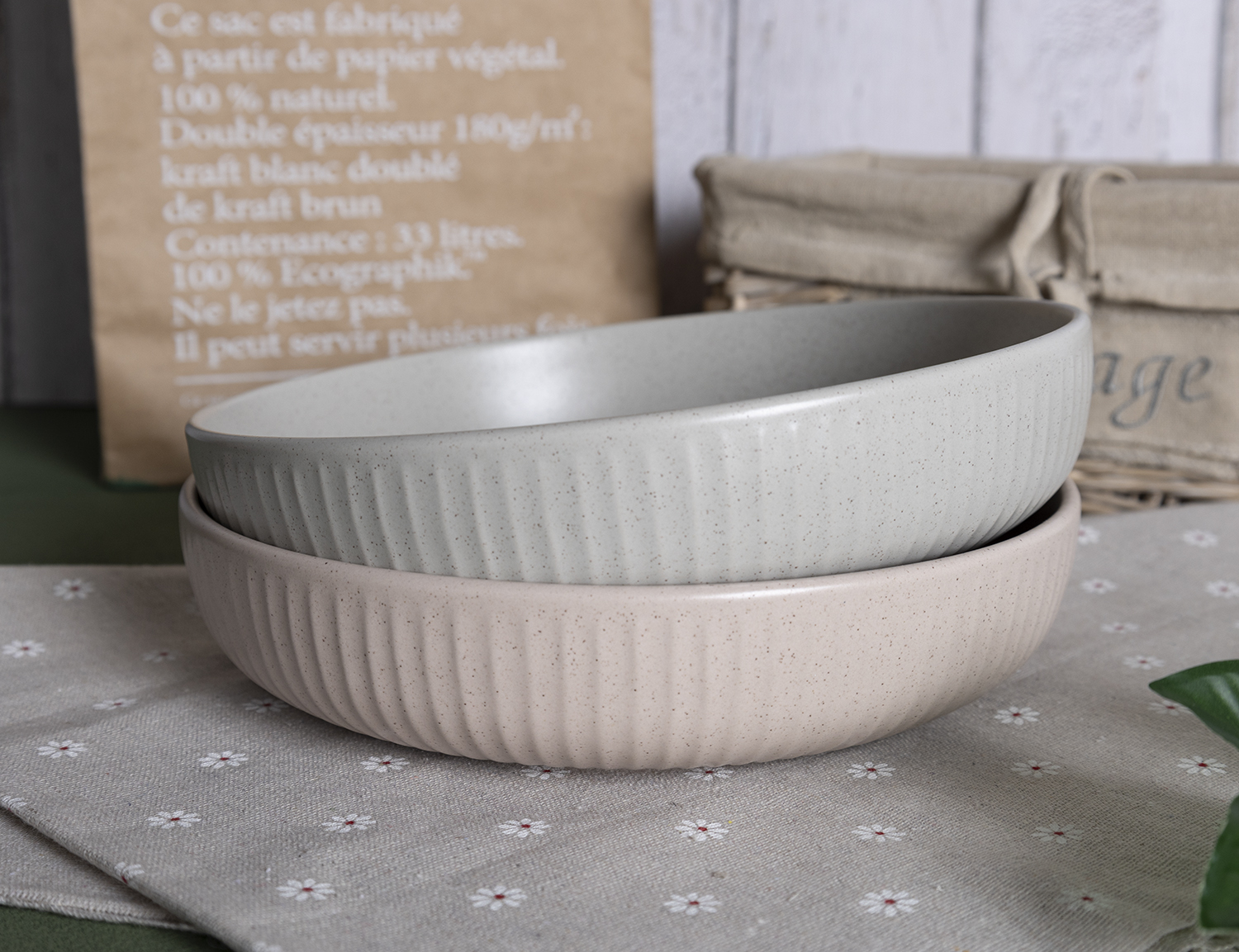 CHANGSHA HAPPY GO Nordic Style Matte Ceramic Dinnerware Set – Ribbed Cups, Plates & Bowls in Soft Retro Colors|happygodinnerware.com