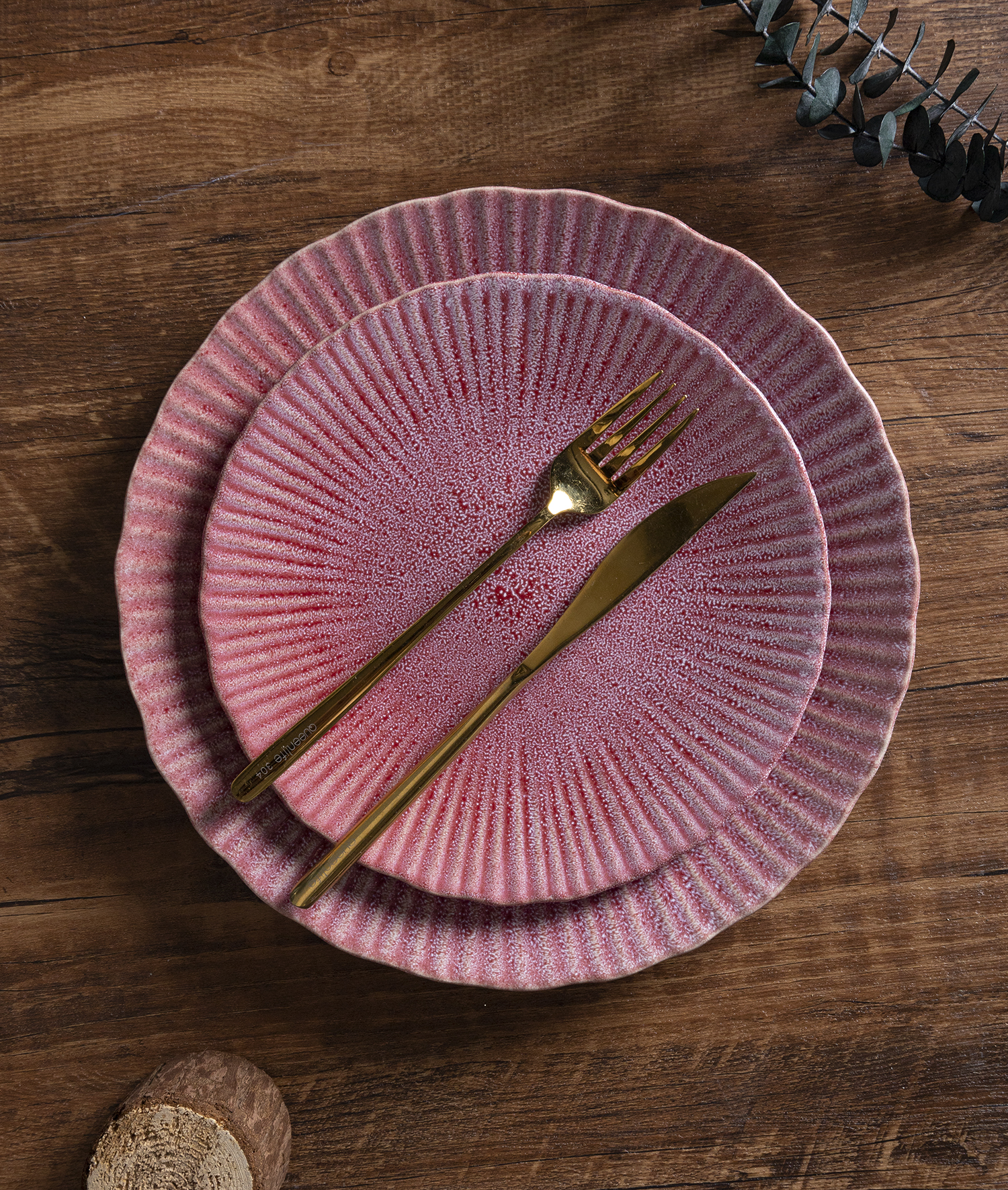 CHANGSHA HAPPY GO ColorWeave Reactive Glaze Stoneware Set – Ribbed Embossed Ceramic Dinnerware in Vibrant Artisan Colors|happygodinnerware.com