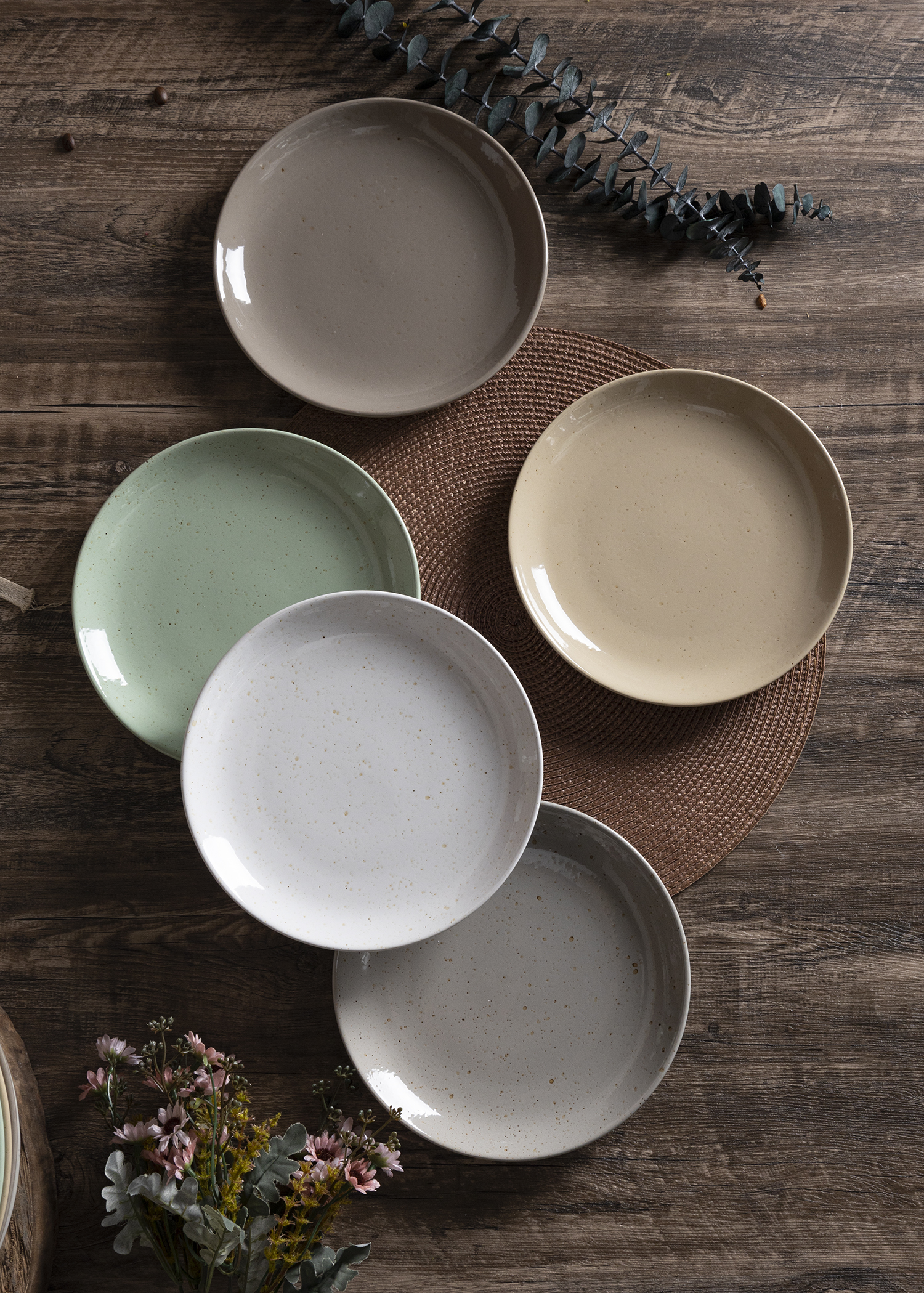 CHANGSHA HAPPY GO SpecklePop Stoneware Dinnerware Set – Modern Splatter Glazed Ceramic Plates, Bowls and Mugs in Playful Colors|happygodinnerware.com