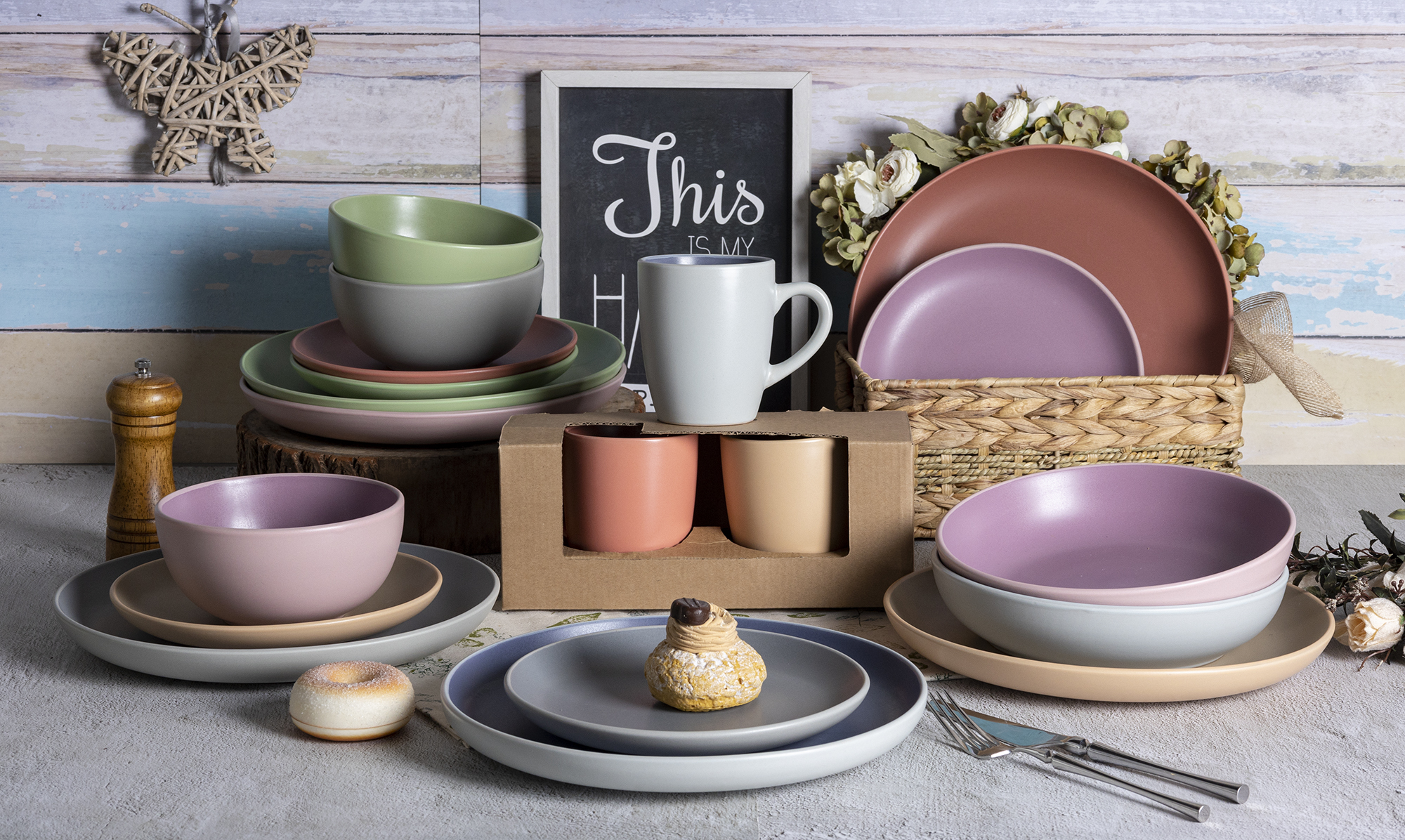 CHANGSHA HAPPY GO PastelDaze Matte Glaze Stoneware Set – Minimalist Soft-Tone Ceramic Plates, Bowls and Mugs for Everyday Delight|happygodinnerware.com