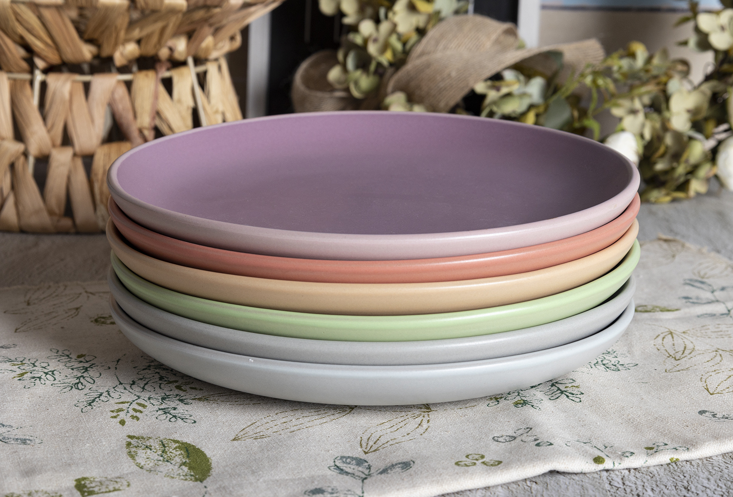 CHANGSHA HAPPY GO PastelDaze Matte Glaze Stoneware Set – Minimalist Soft-Tone Ceramic Plates, Bowls and Mugs for Everyday Delight|happygodinnerware.com