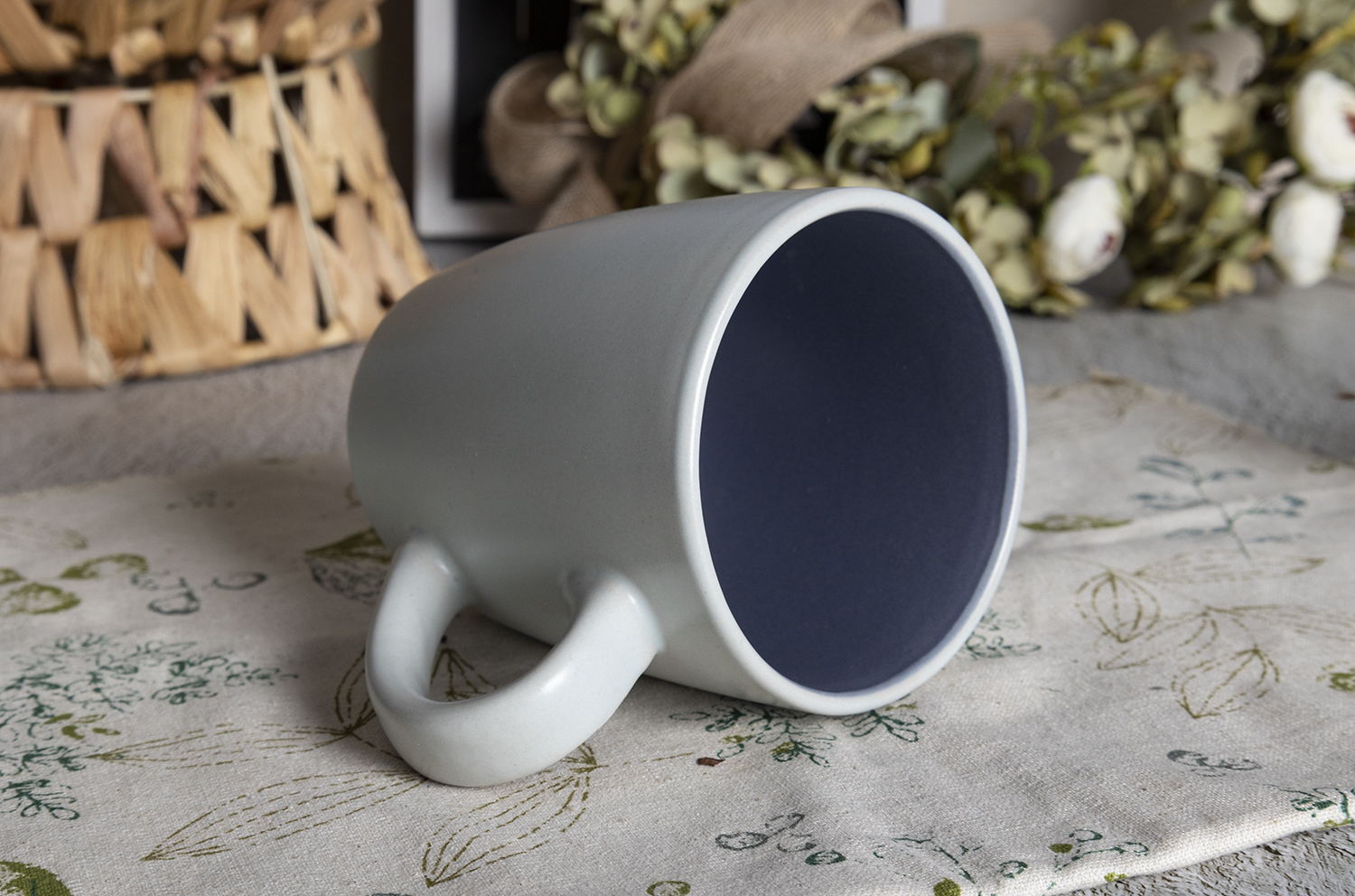 CHANGSHA HAPPY GO PastelDaze Matte Glaze Stoneware Set – Minimalist Soft-Tone Ceramic Plates, Bowls and Mugs for Everyday Delight|happygodinnerware.com