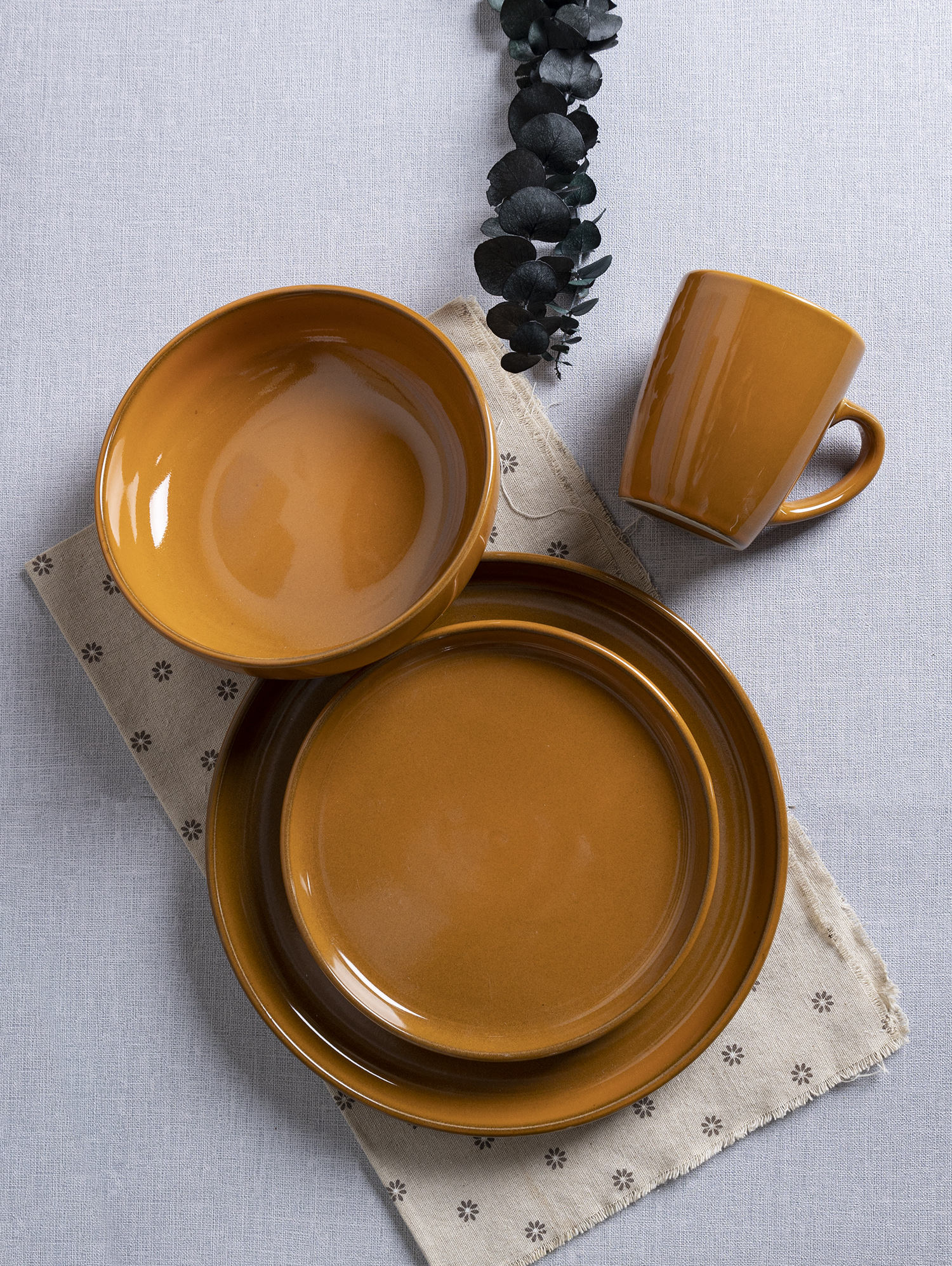 CHANGSHA HAPPY GO Sunbake Reactive Glaze Stoneware Set – Warm Toned Ceramic Dinnerware with Soft Gradient Finish|happygodinnerware.com