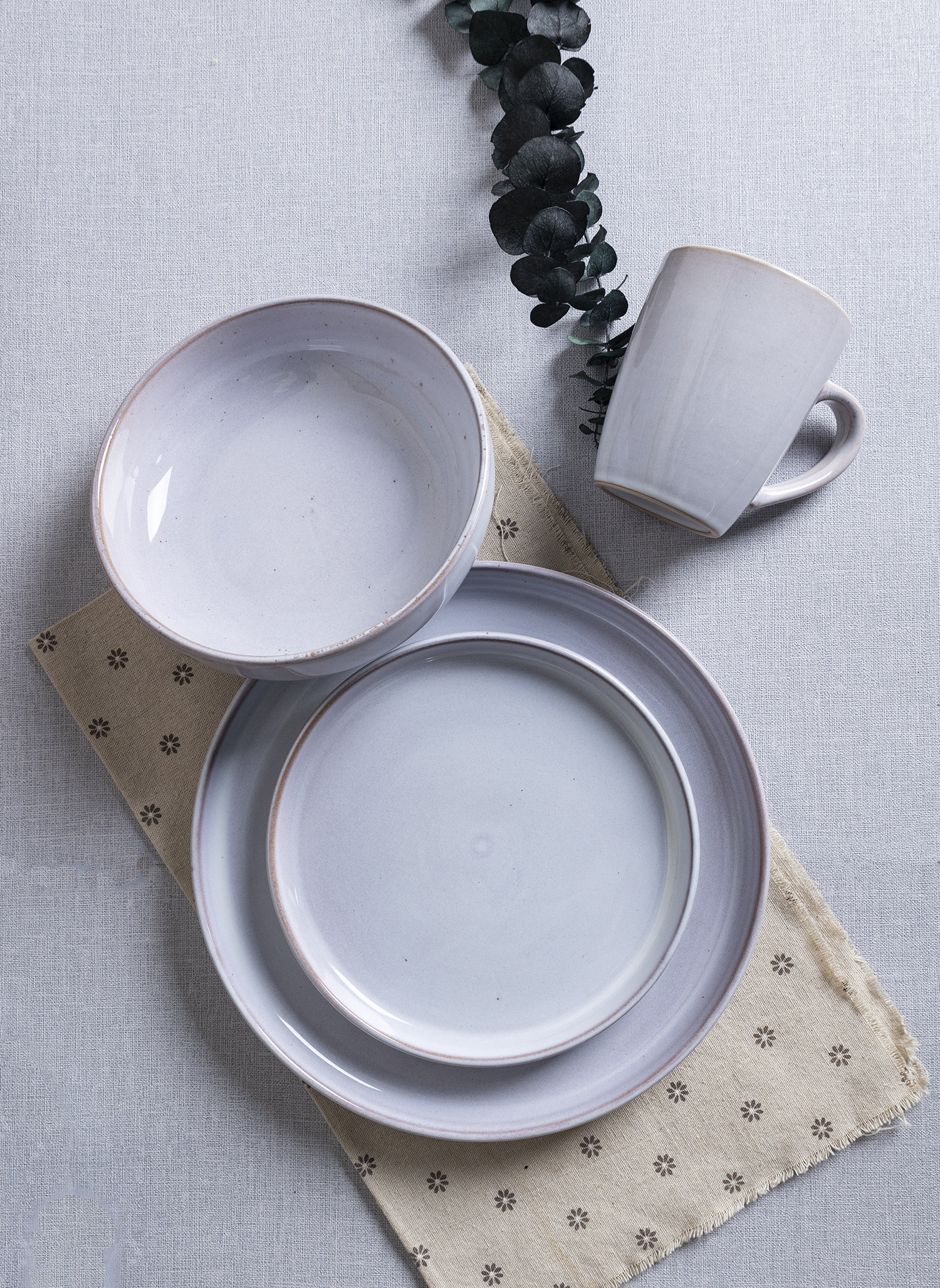CHANGSHA HAPPY GO Sunbake Reactive Glaze Stoneware Set – Warm Toned Ceramic Dinnerware with Soft Gradient Finish|happygodinnerware.com