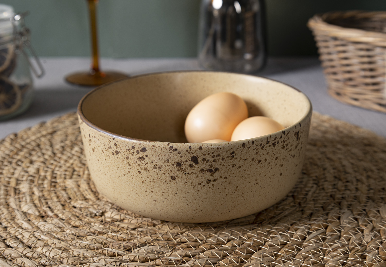 CHANGSHA HAPPY GO Earthborn Speckled Glaze Stoneware Set – Rustic Matte Ceramic Plates, Bowls and Mugs in Forest Tones|happygodinnerware.com