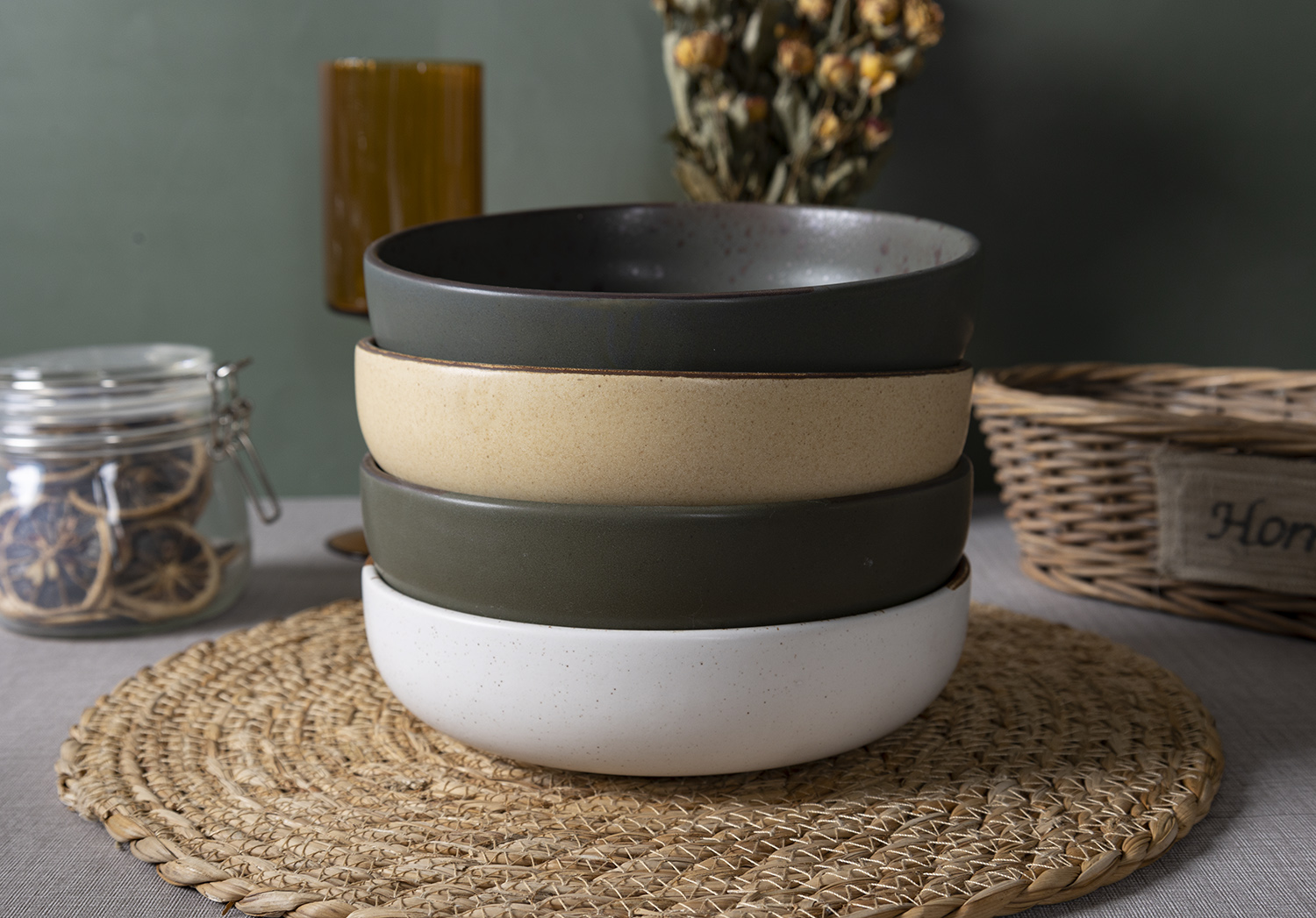 CHANGSHA HAPPY GO Earthborn Speckled Glaze Stoneware Set – Rustic Matte Ceramic Plates, Bowls and Mugs in Forest Tones|happygodinnerware.com