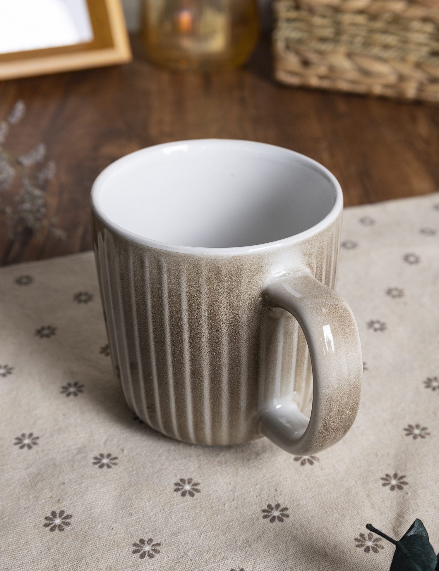 CHANGSHA HAPPY GO RidgeWave Reactive Glaze Stoneware Set – Embossed Ribbed Dinnerware in Deep Artisan Tones|happygodinnerware.com