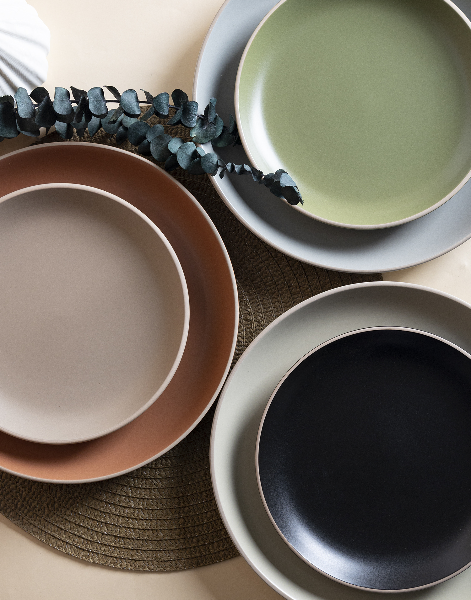 CHANGSHA HAPPY GO TerraEase Matte Glaze Stoneware Set – Earth-Toned Ceramic Dinnerware in Soft Minimalist Finish|happygodinnerware.com