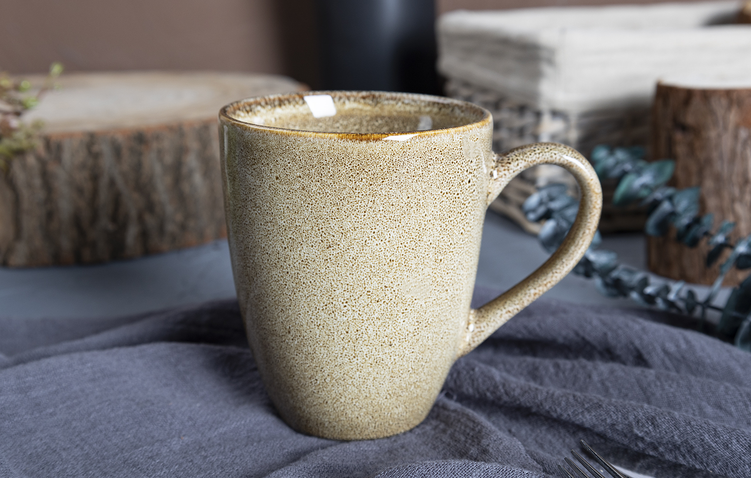 CHANGSHA HAPPY GO Reactive Glaze Stoneware Dining Set in Sky Teal and Dune Beige with Nature-Inspired Tonal Contrast |happygodinnerware.com
