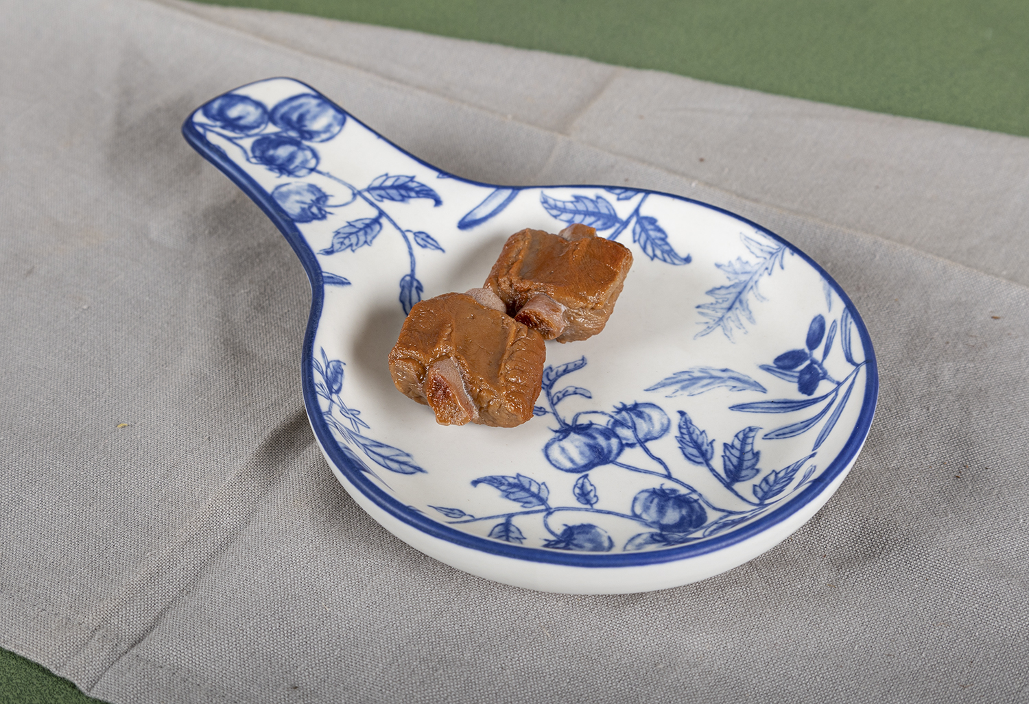 CHANGSHA HAPPY GO Mediterranean Mosaic Pattern Stoneware Dinnerware Set with Colorful Interior Decals |happygodinnerware.com