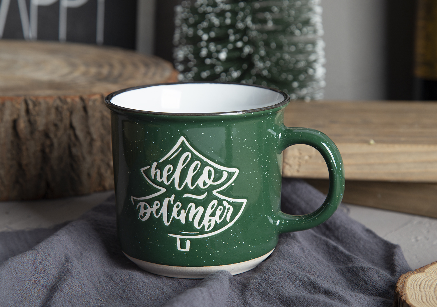 CHANGSHA HAPPY GO Christmas Enamel-Look Stoneware Mugs with Under-Glaze Screen Print | happygodinnerware.com