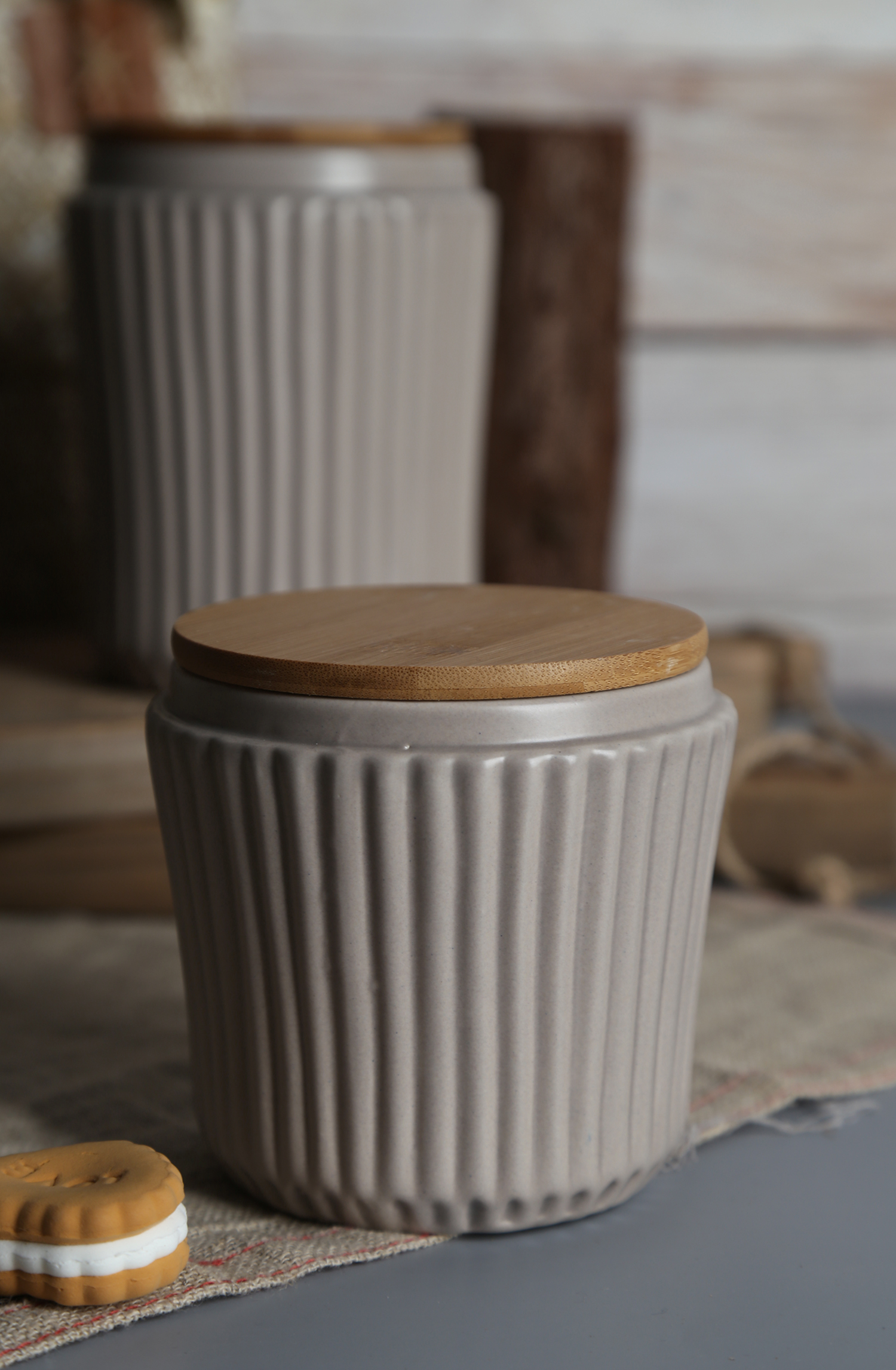 CHANGSHA HAPPY GO Vertical Striped Embossed Storage Jars with Bamboo Lid | happygodinnerware.com
