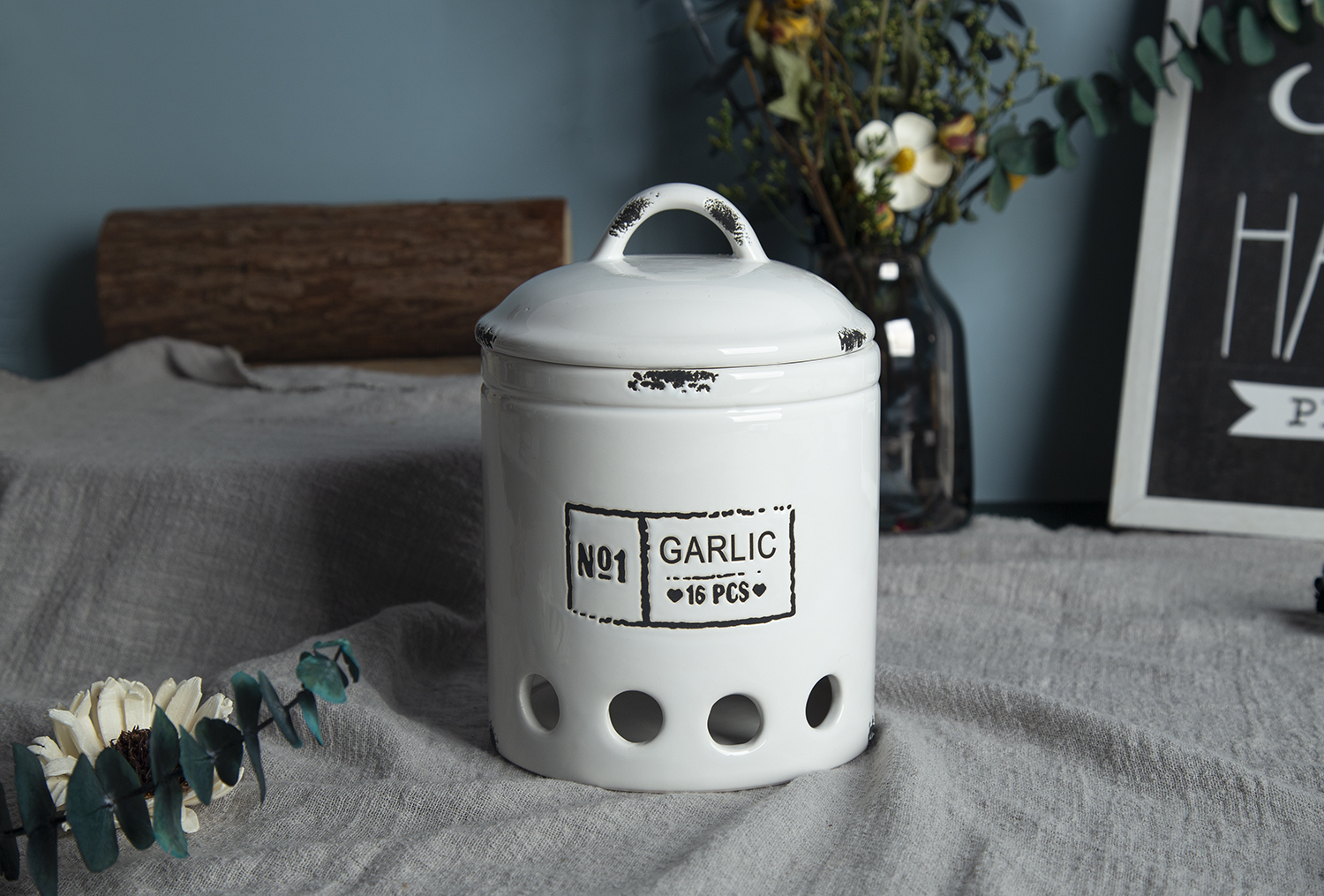 CHANGSHA HAPPY GO White Porcelain Storage Jars for Vegetables | happygodinnerware.com