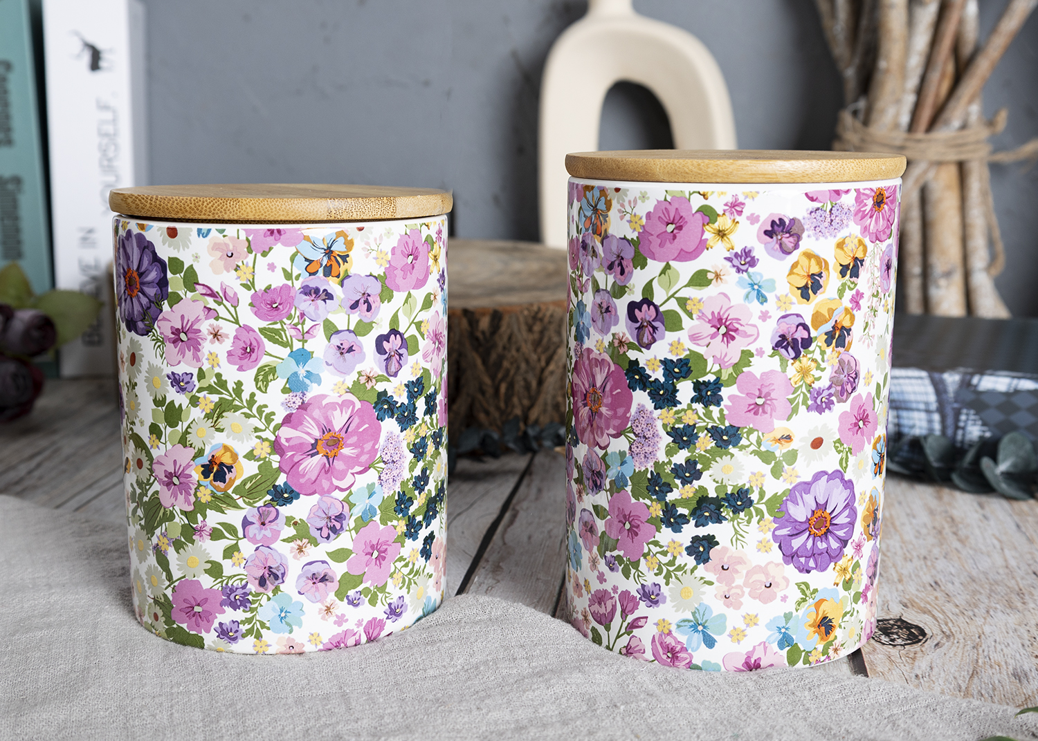 CHANGSHA HAPPY GO Tropical Floral Ceramic Storage Jar Set with Bamboo Lids – Colorful Decal Flower Prints for Kitchen or Home Decor |happygodinnerware.com