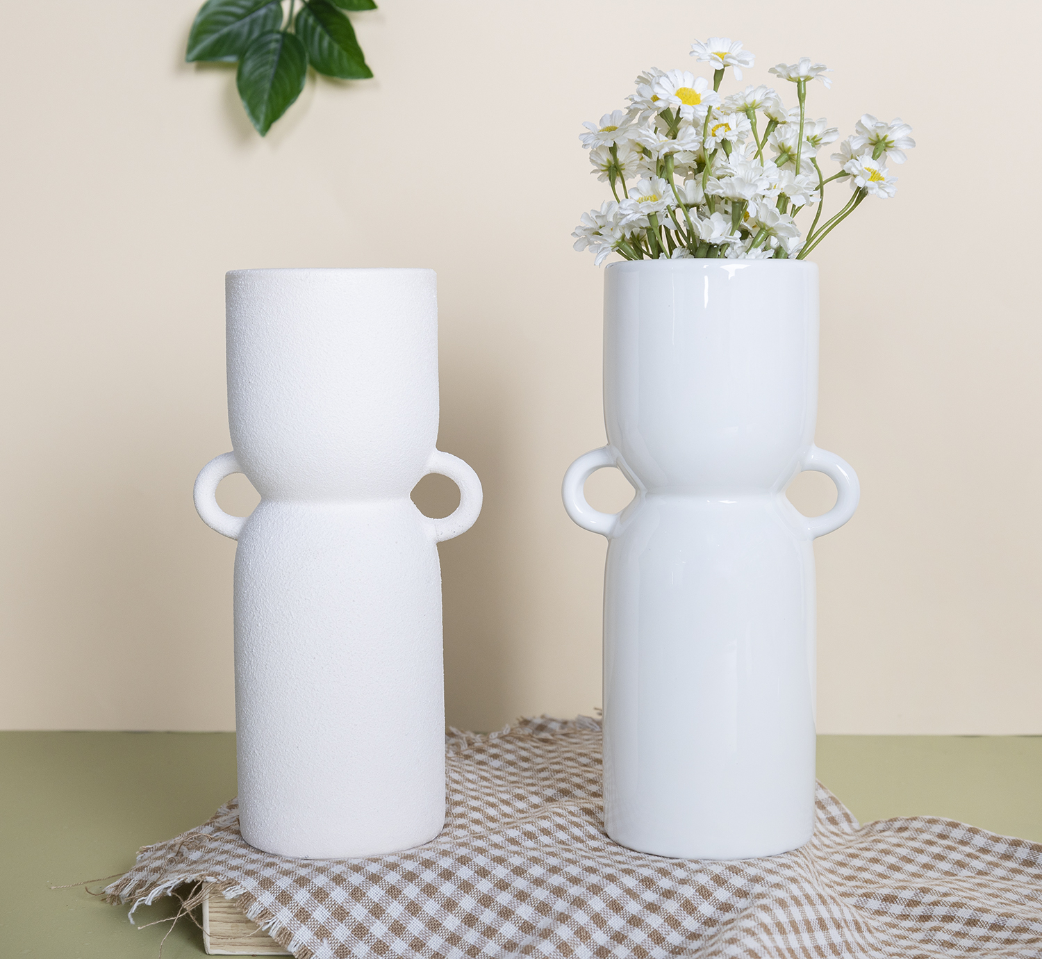 CHANGSHA HAPPY GO Creative Embossed Watermelon-Shaped Ceramic Bowl Set with Vivid Green Stripes and Leaf Handle |happygodinnerware.com