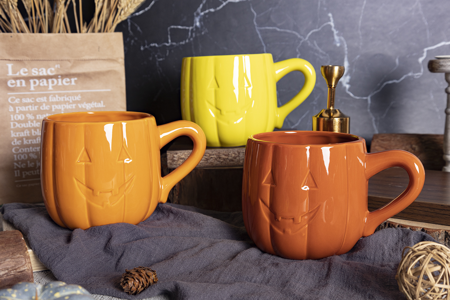 CHANGSHA HAPPY GO Complete White Embossed Ceramic Kitchen Canister Set with Functional Labels for Oil, Salt, Tea and More |happygodinnerware.com