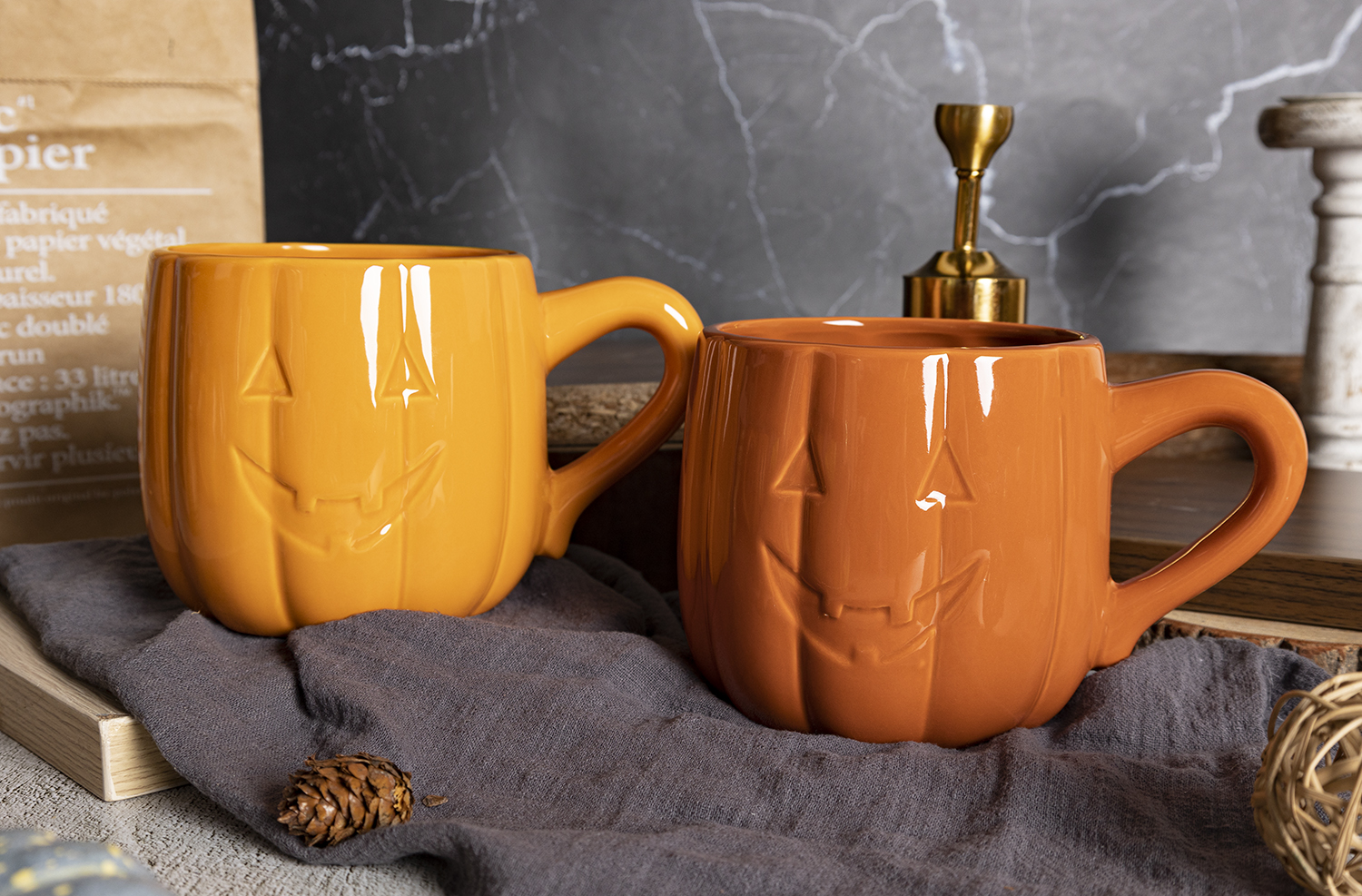 CHANGSHA HAPPY GO Complete White Embossed Ceramic Kitchen Canister Set with Functional Labels for Oil, Salt, Tea and More |happygodinnerware.com
