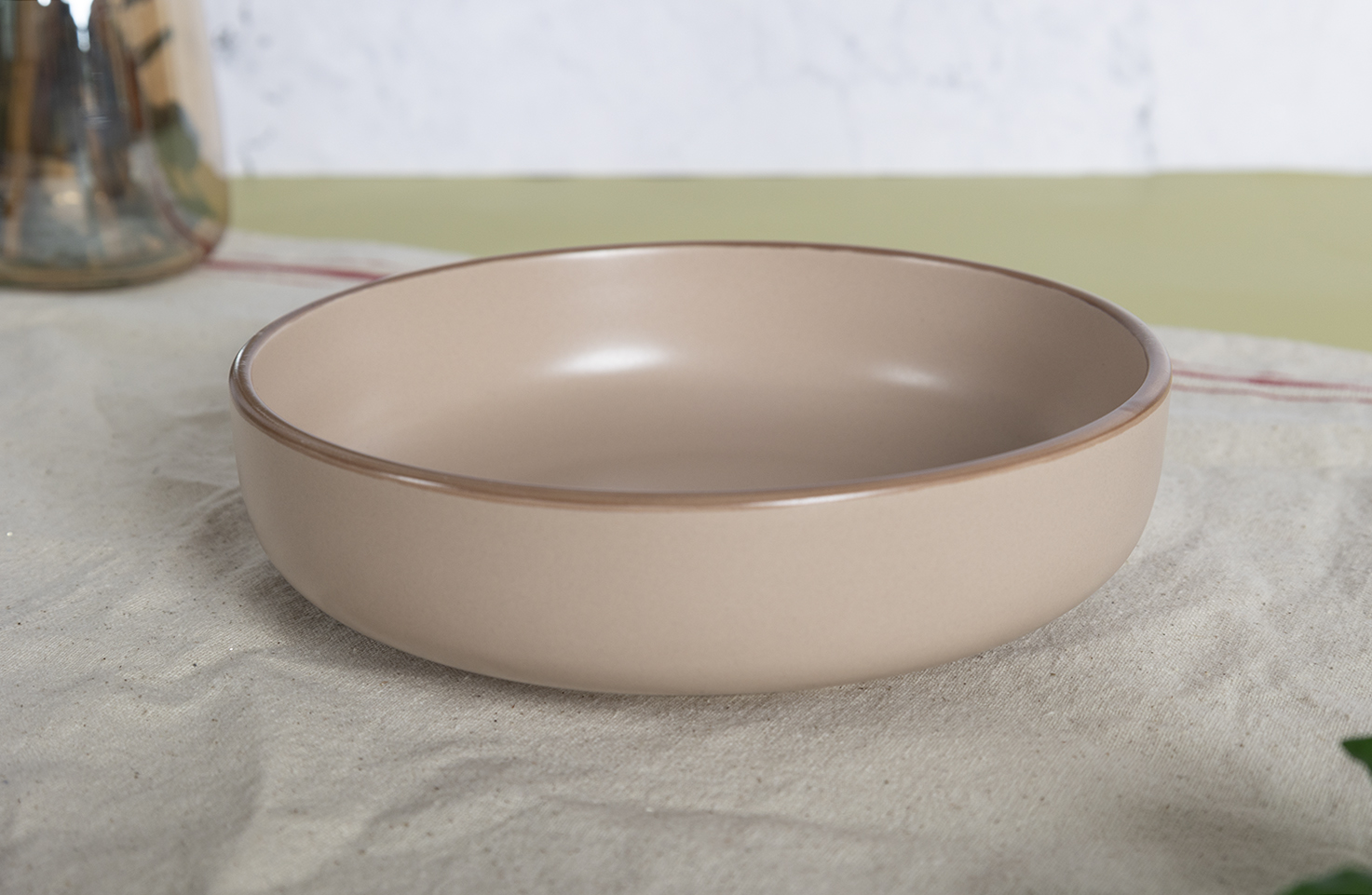 CHANGSHA HAPPY GO  Pastel Colored Matte Stoneware Dinnerware Set with Smooth Glaze Finish for Modern Table Setting |Dopamine Series Ceramics|happygodinnerware.com