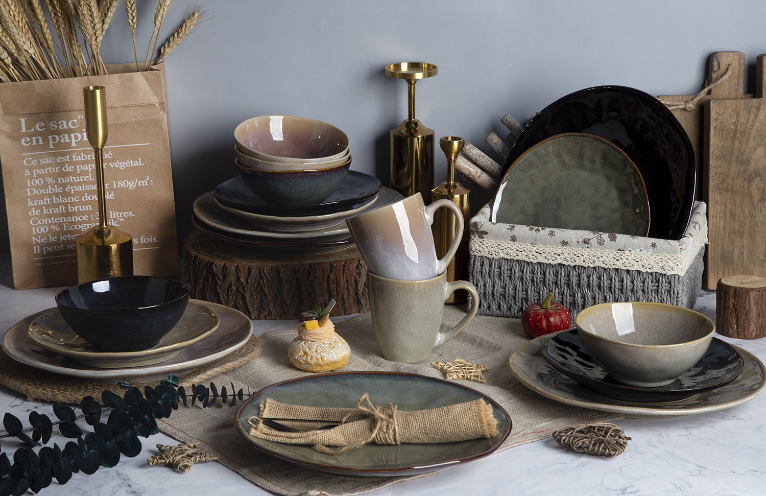 CHANGSHA HAPPY GO Reactive Glaze Stoneware with Embossed Design |happygodinnerware.com