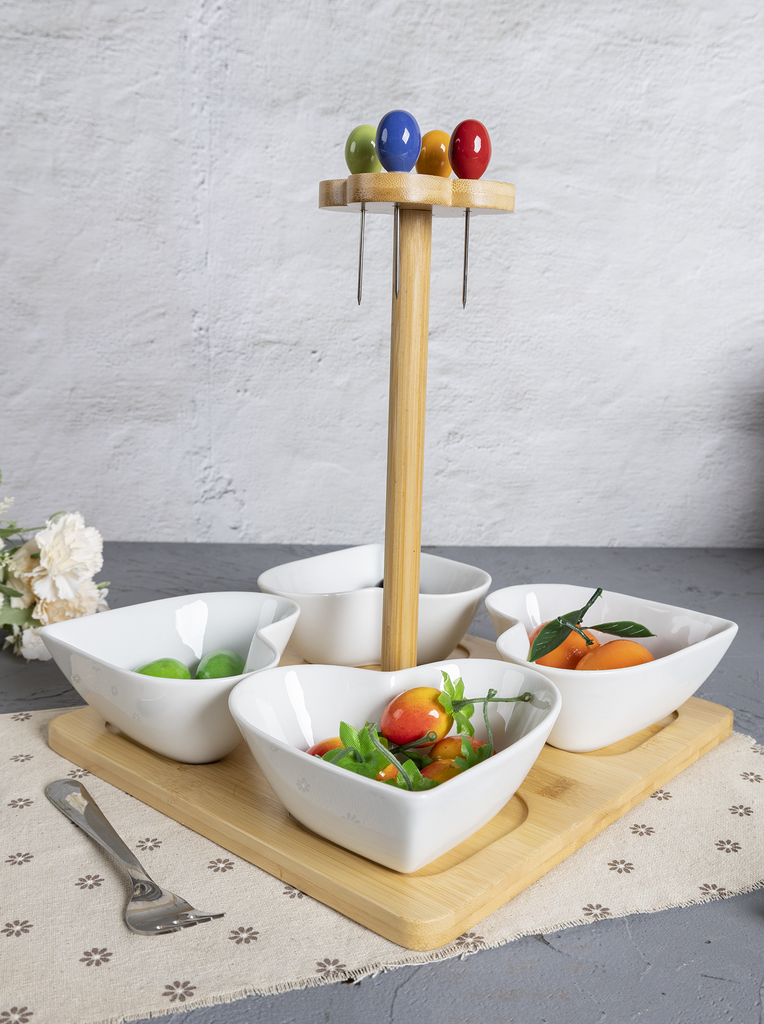CHANGSHA HAPPY GO  Creative White Porcelain Snack Tray Set with Geometric Compartments and Bamboo Base for Elegant Entertaining |happygodinnerware.com
